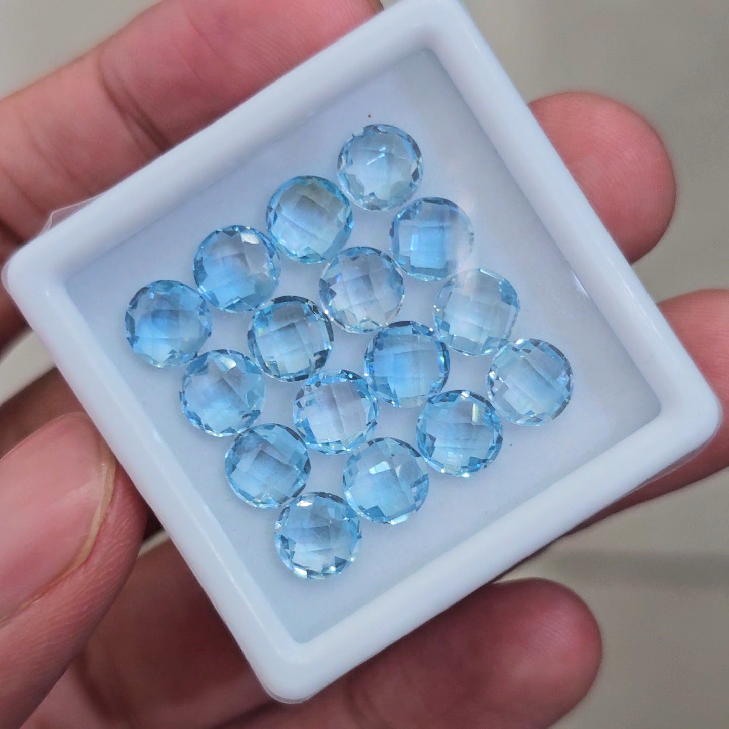 16 Pcs Of Blue Topaz  Faceted | Round | Size: 8mm