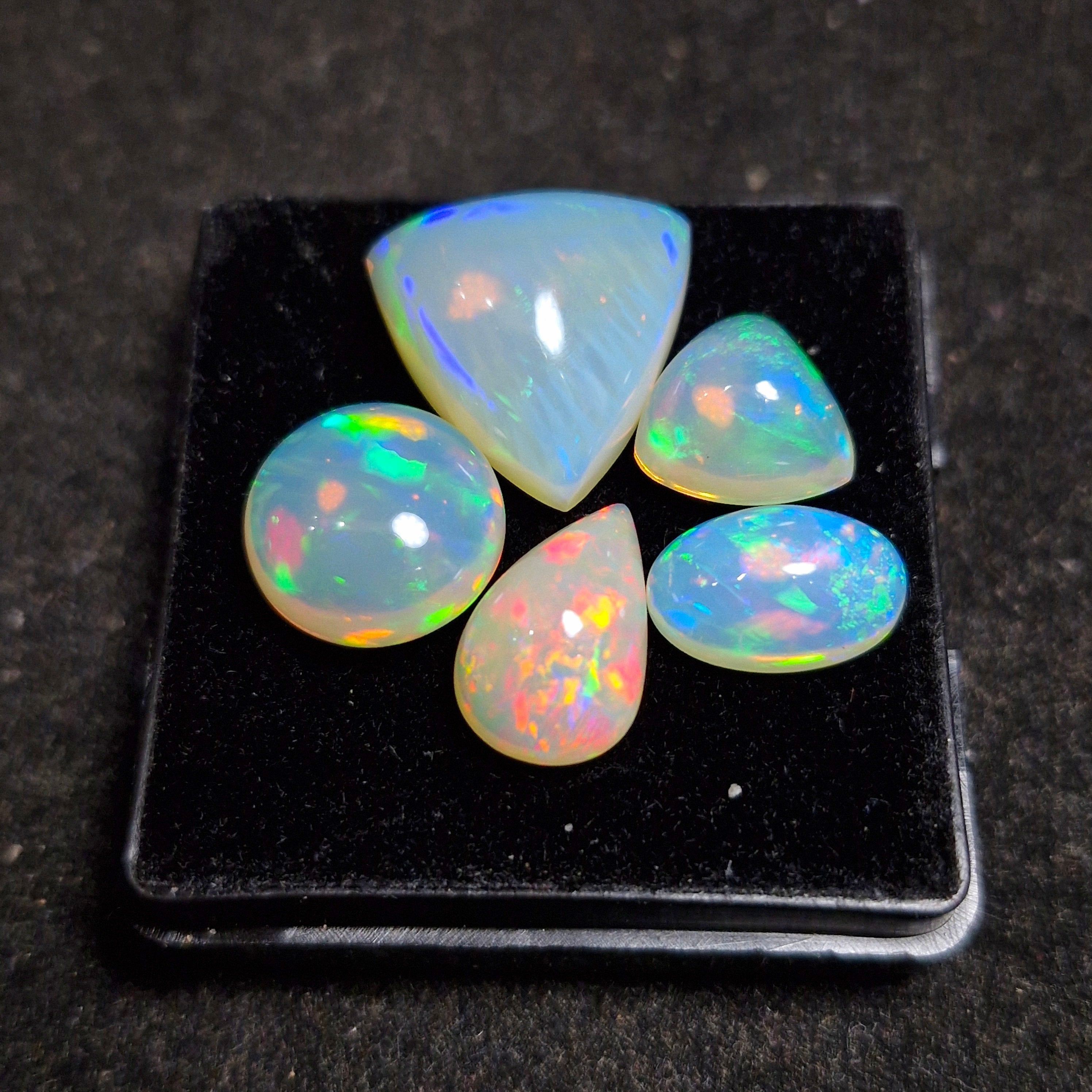 24.7cts Of  Natural Ethiopian Opal Cabochon  | Mix | Size: 10-16mm | 5pcs