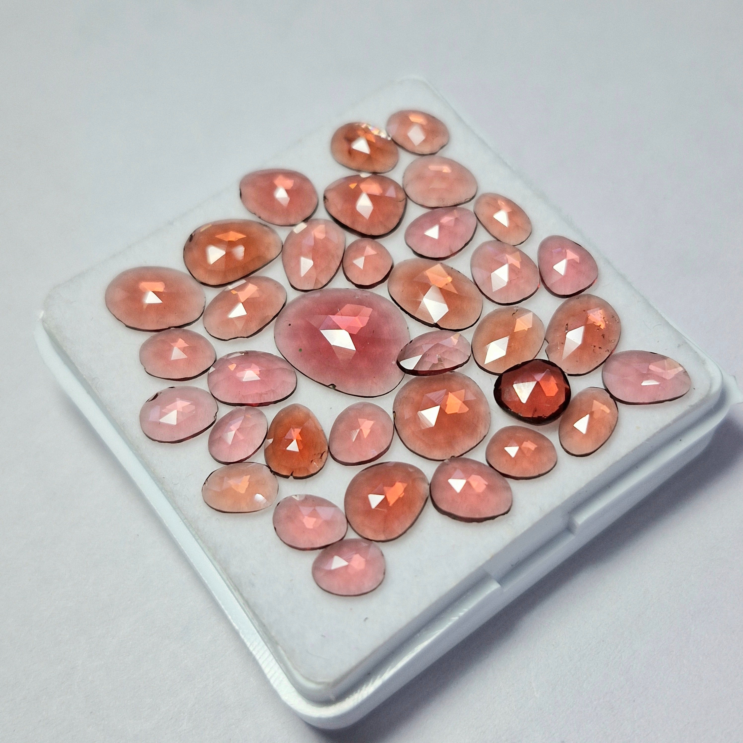 24.8cts Of  Natural Mozambique Garnet Faceted  |Oval & Round| Size: 6-13mm | 35pcs