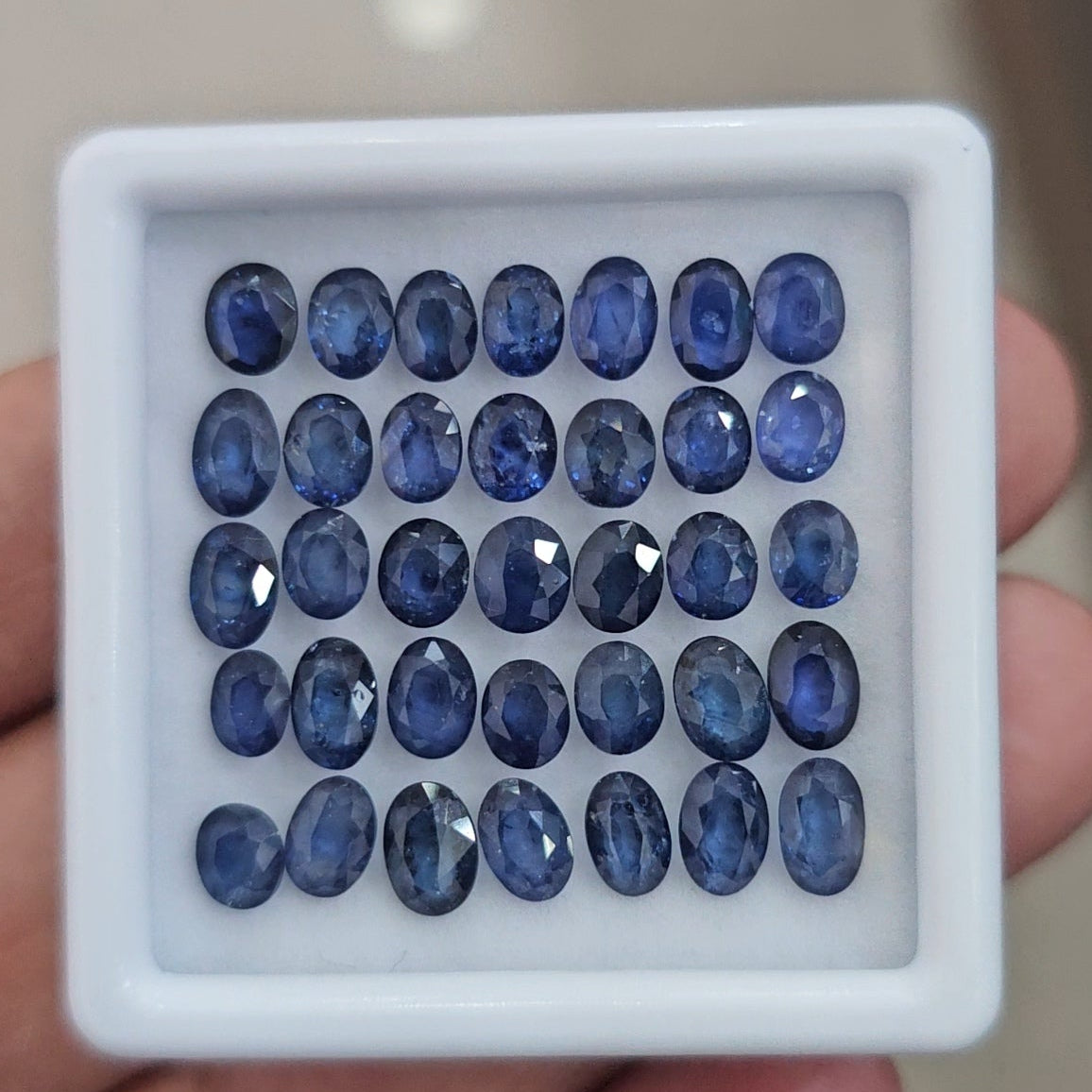 Box Of Natural Blue  Sapphire Facted  | 5-6mm | Oval