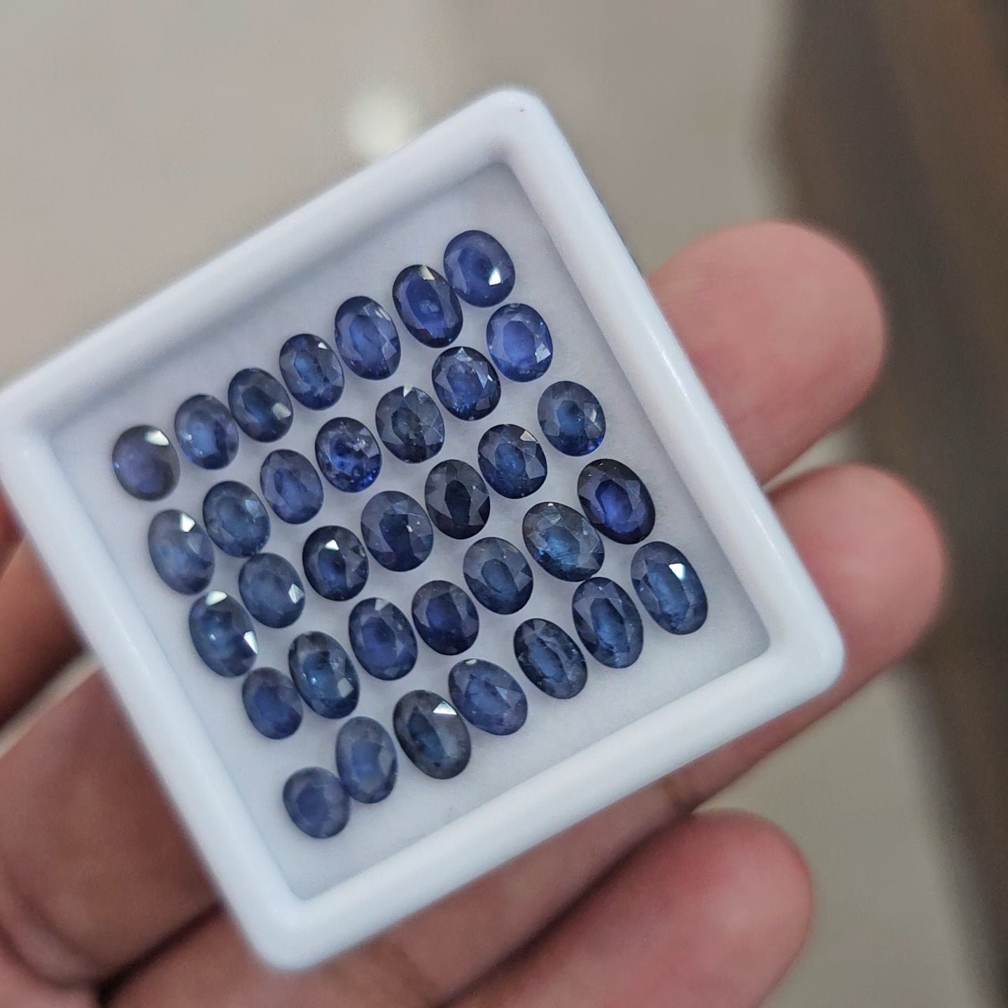 Box Of Natural Blue  Sapphire Facted  | 5-6mm | Oval