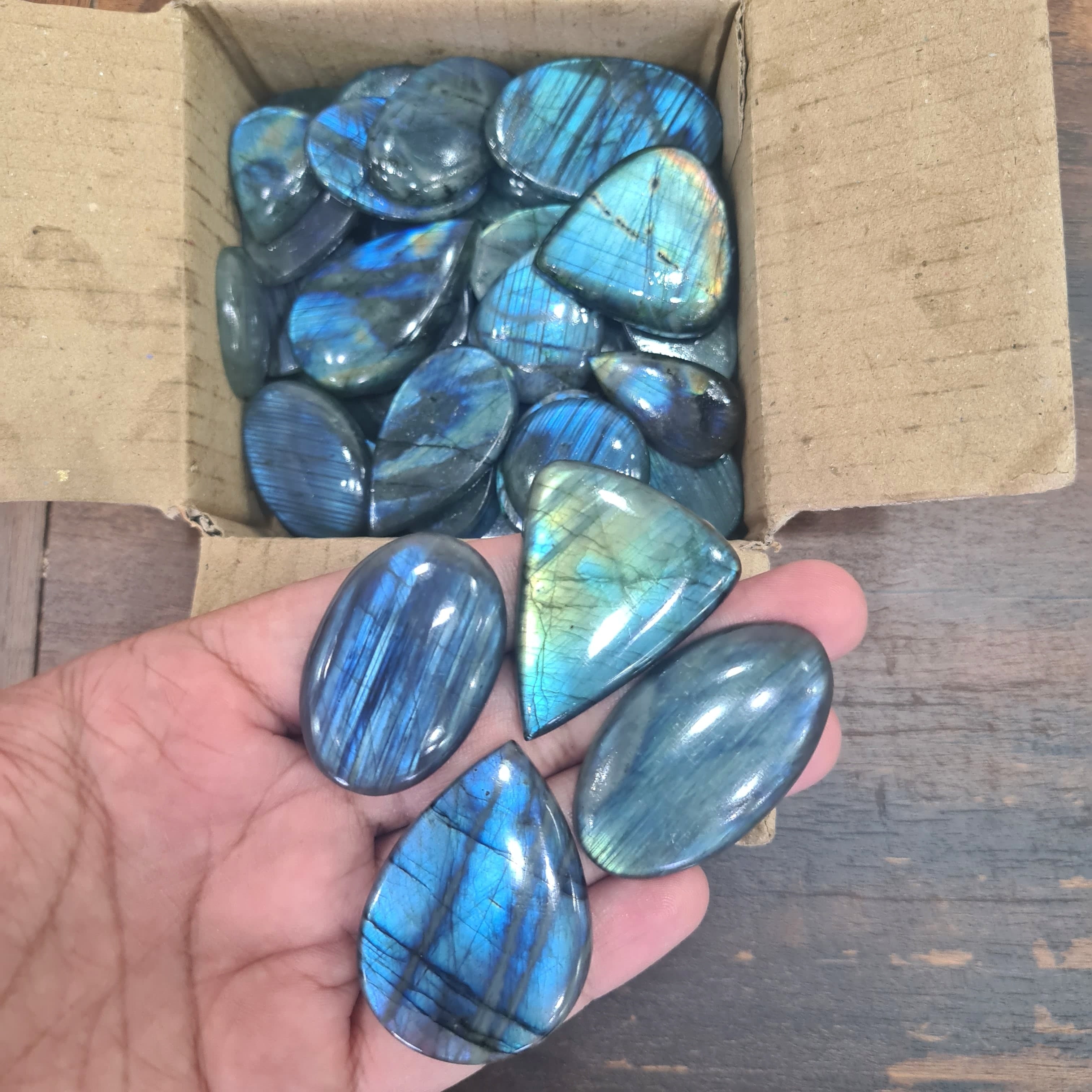 50 Pcs Blue Labradorite cabochons from Africa | 20-50mm - The LabradoriteKing