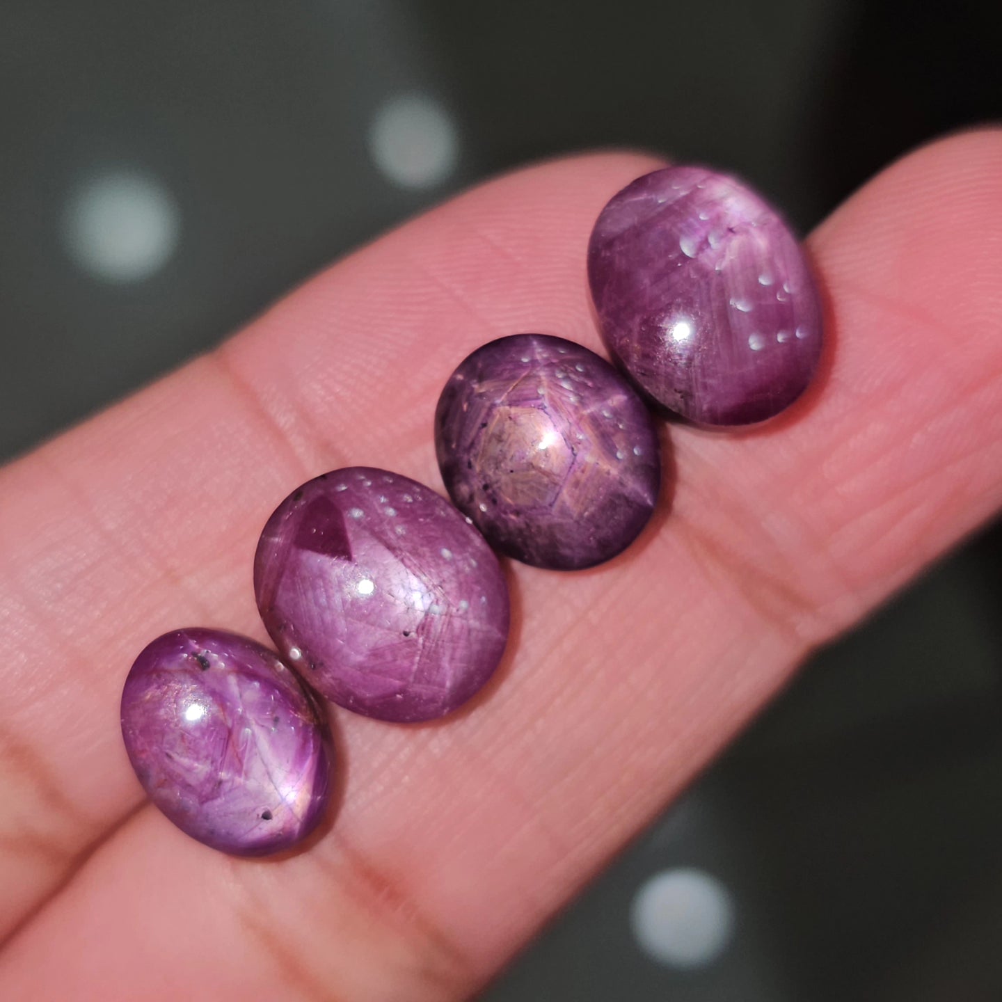 1 Pc Star Ruby cabochon 14mm Oval - The LabradoriteKing