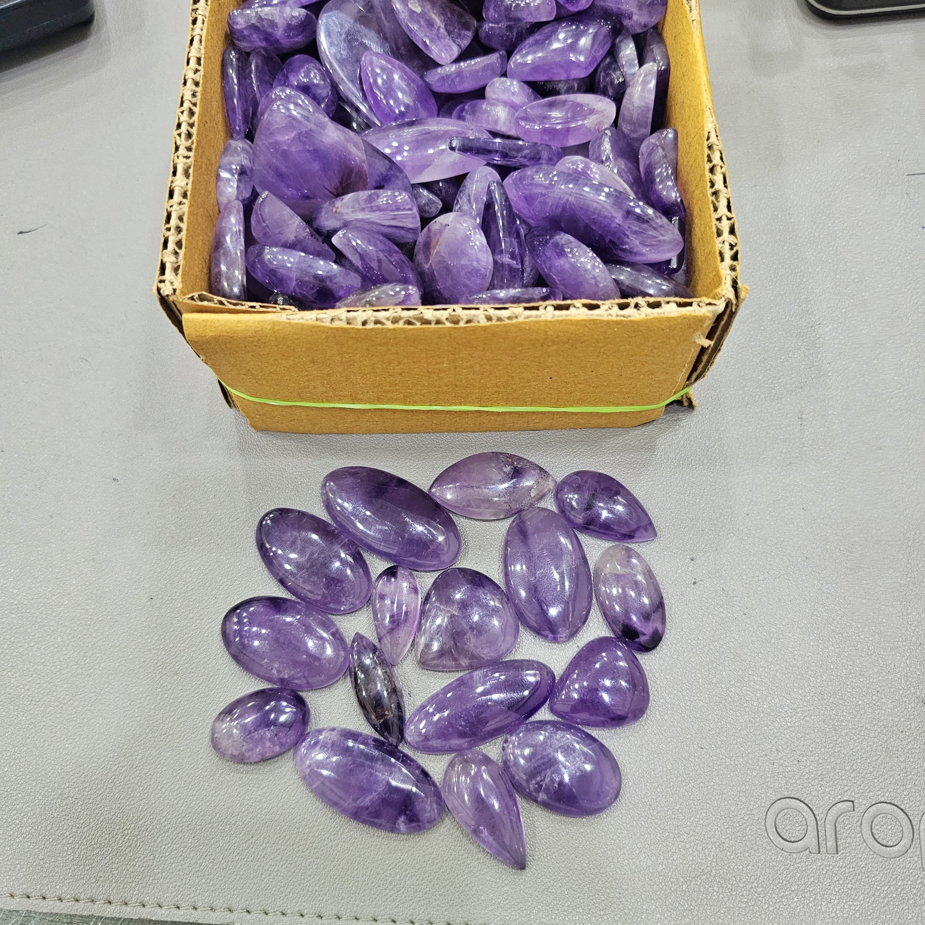 500 Gram box Amethyst Trapiche and Lace | 1"-2" Inches Approx 30-40 pcs