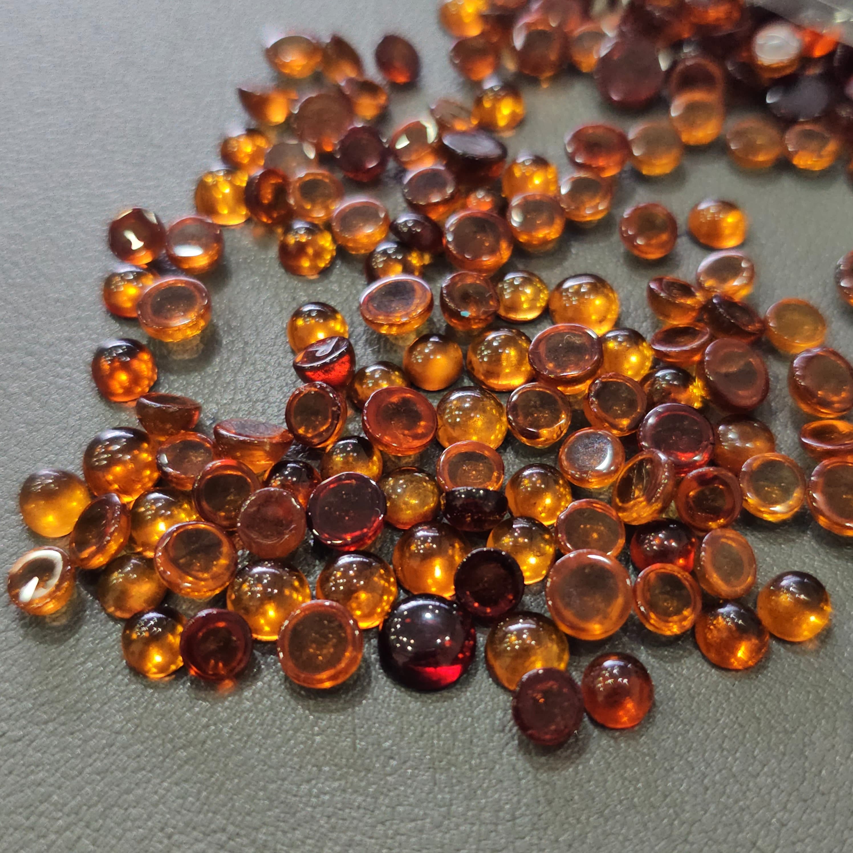 35pcs of Natural Orange Garnet Cabochons | 3–7mm | Round Shape - The LabradoriteKing