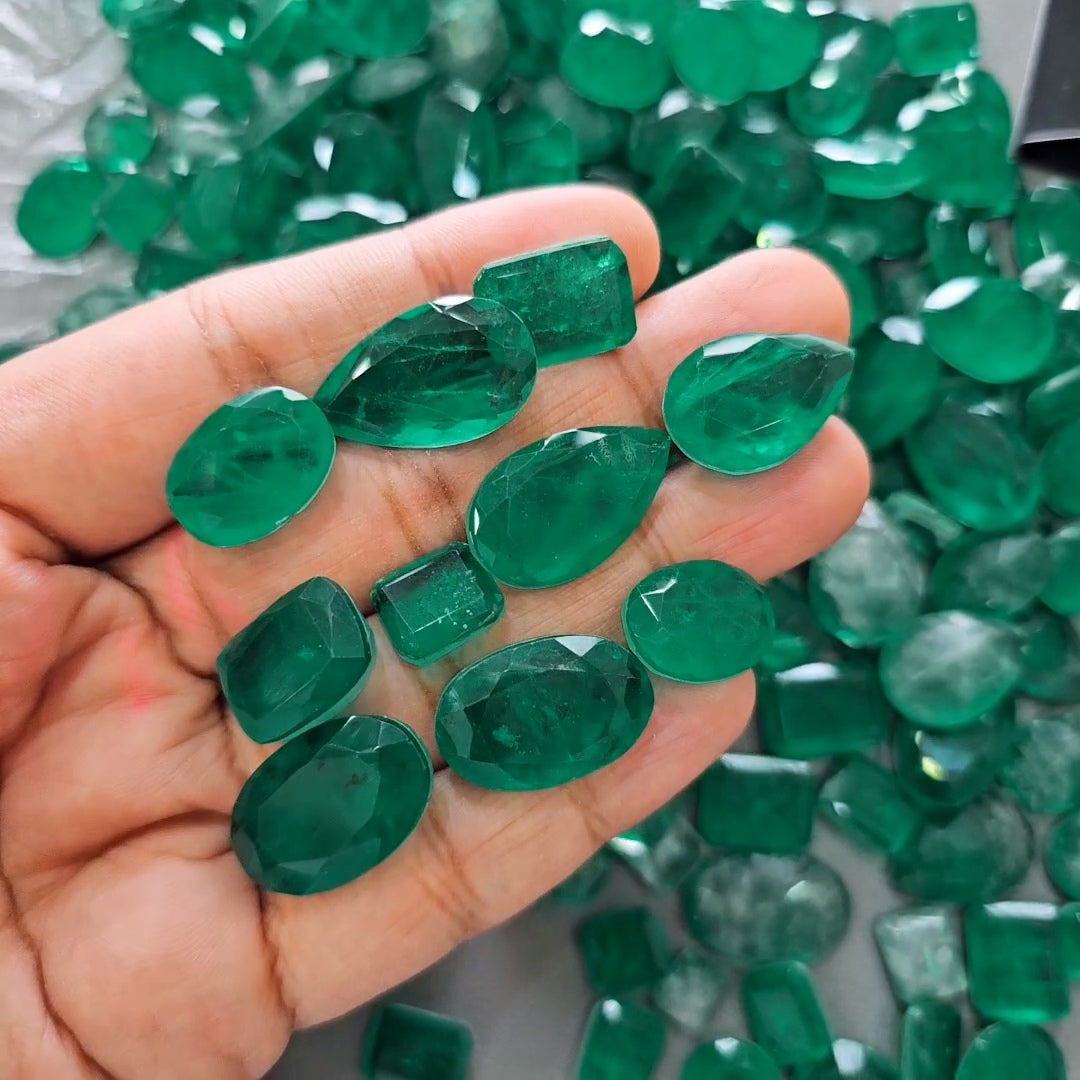 250 Carat scoop of Lab-Grown Emerald Doublet Faceted Gemstones | 10–30mm