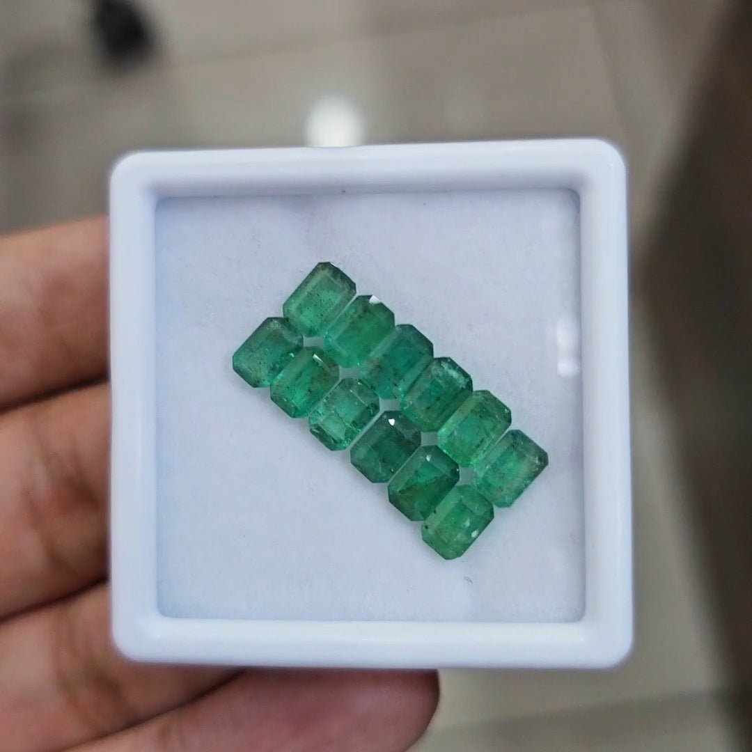 12pcs Of Natural Emerald Faceted | 6x4mm| Rectangle - The LabradoriteKing