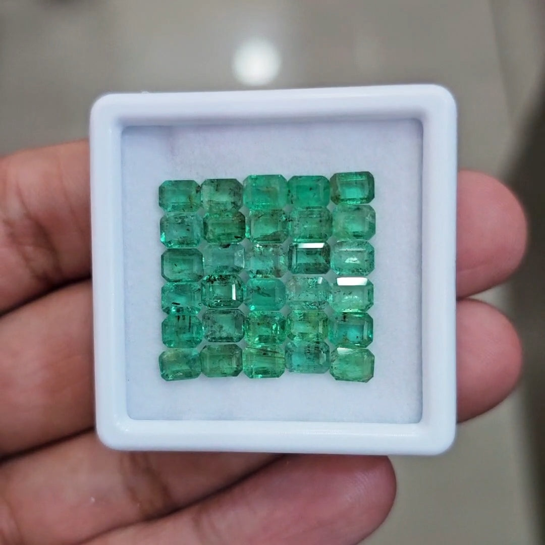 30pcs Of Natural Emerald Faceted | 5x4mm| Rectangle - The LabradoriteKing