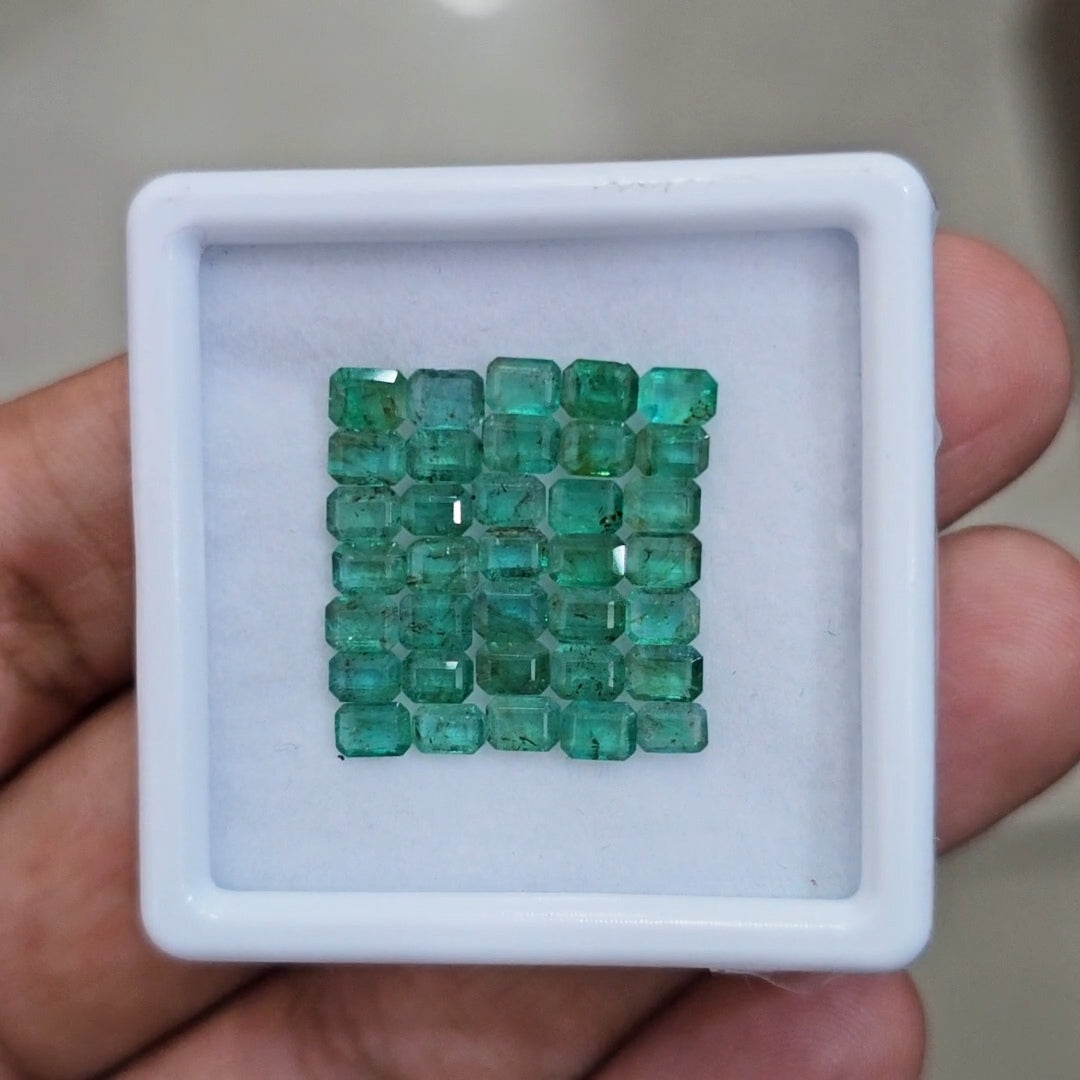 35pcs Of Natural Emerald Faceted | 4x3mm| Rectangle - The LabradoriteKing
