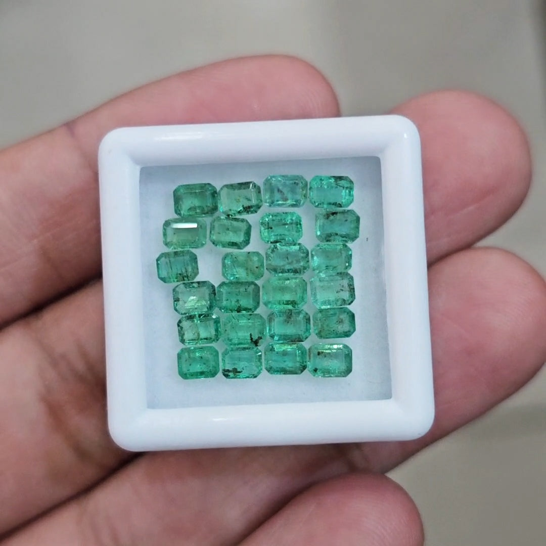 24pcs Of Natural Emerald Faceted | 4x3mm| Rectangle - The LabradoriteKing