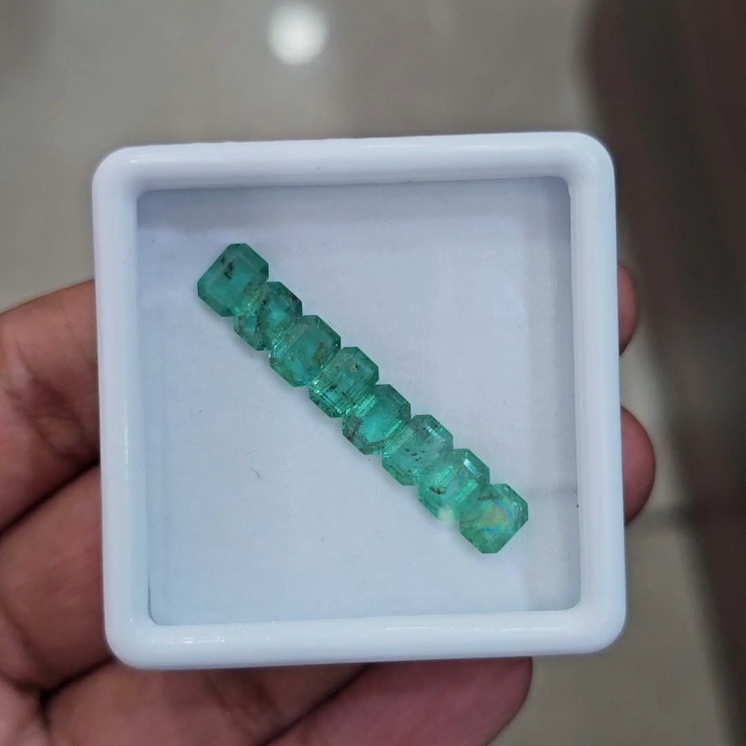 8pcs Of Natural Emerald Faceted | 7x5mm| Rectangle - The LabradoriteKing