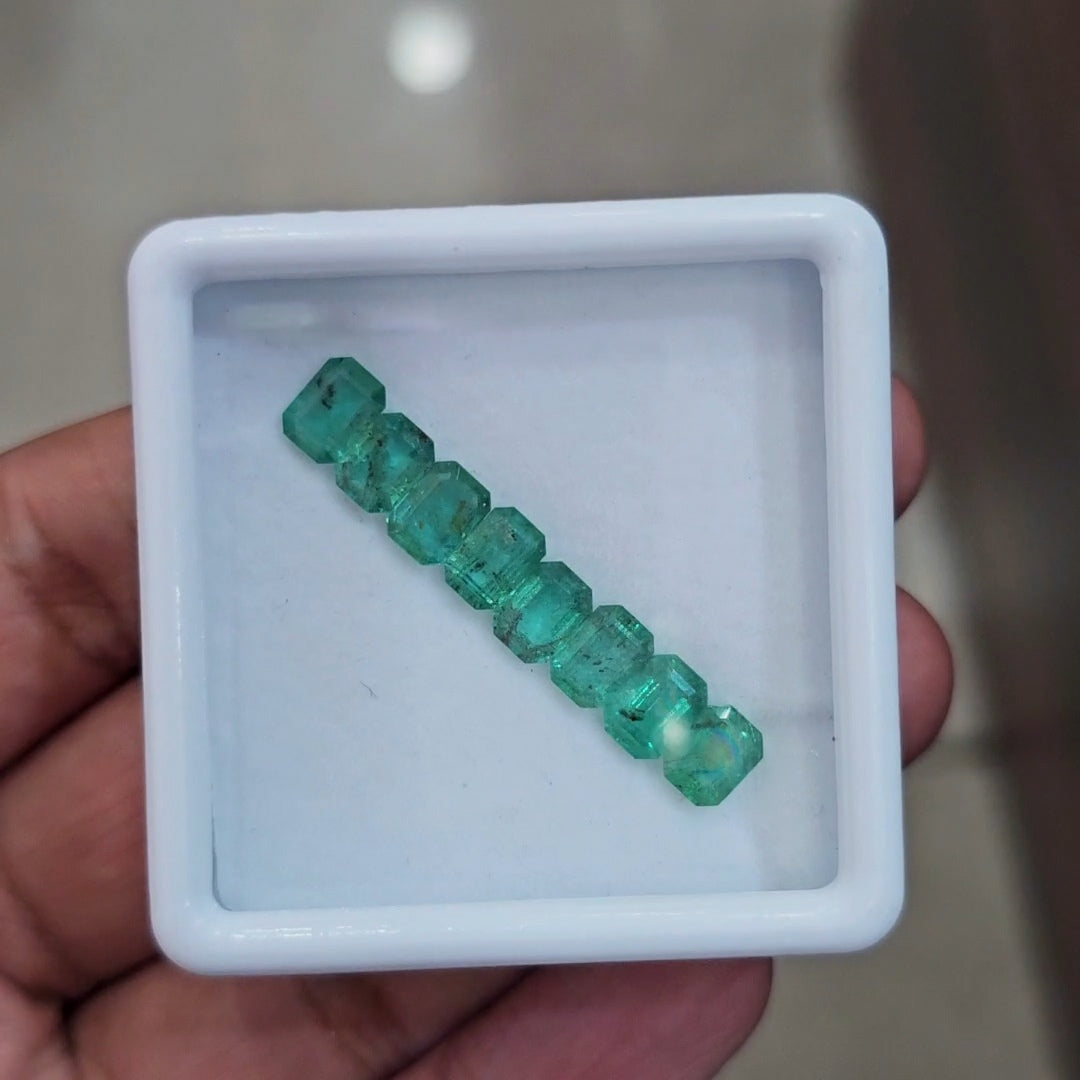 8pcs Of Natural Emerald Faceted | 7x5mm| Rectangle - The LabradoriteKing