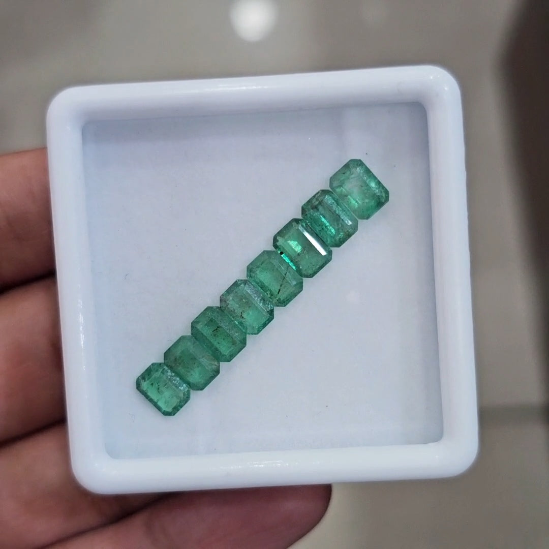 pcs Of Natural Emerald Faceted | 7x5mm| Rectangle - The LabradoriteKing