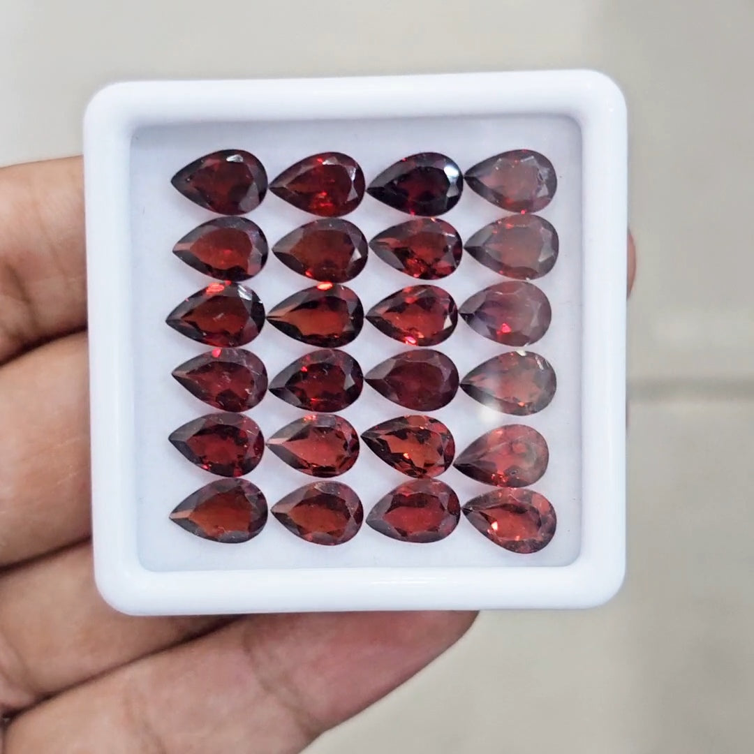 24pcs Natural Mozambique Cherry Garnet Faceted | Pear | Size: 9x6mm - The LabradoriteKing