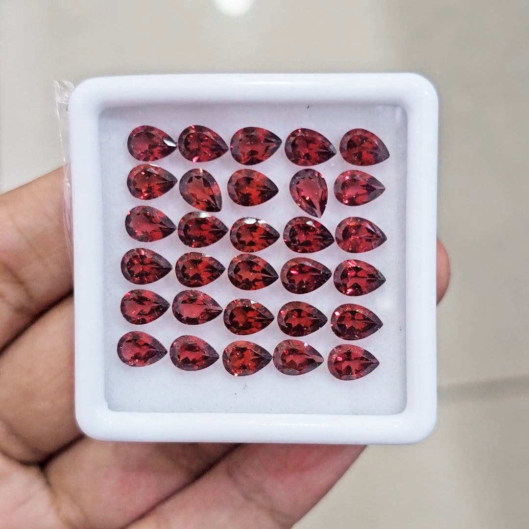 30pcs Natural Mozambique Cherry Garnet Faceted | Pear | Size: 7x5mm - The LabradoriteKing