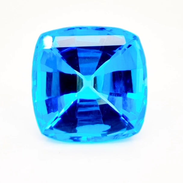 Natural Swiss Blue Topaz Faceted | Square | 17mm - The LabradoriteKing