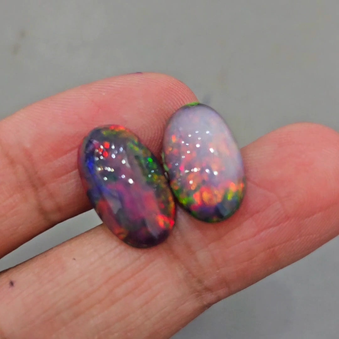 2pcs Ethiopian Black Smoked Opal Cabochon | Oval | Size: 18x10mm - The LabradoriteKing