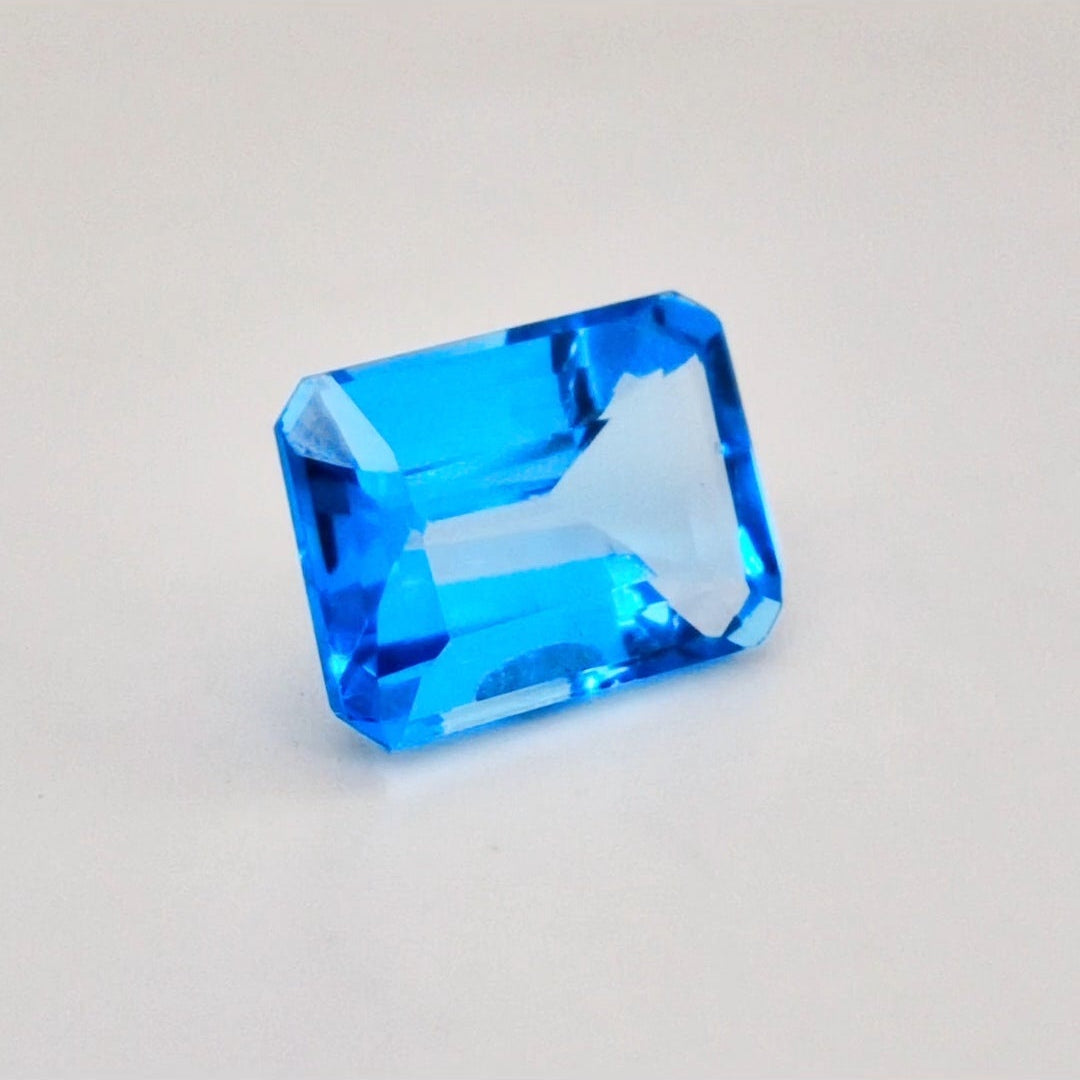 Natural Swiss Blue Topaz Faceted | Rectangle | 14x10mm - The LabradoriteKing