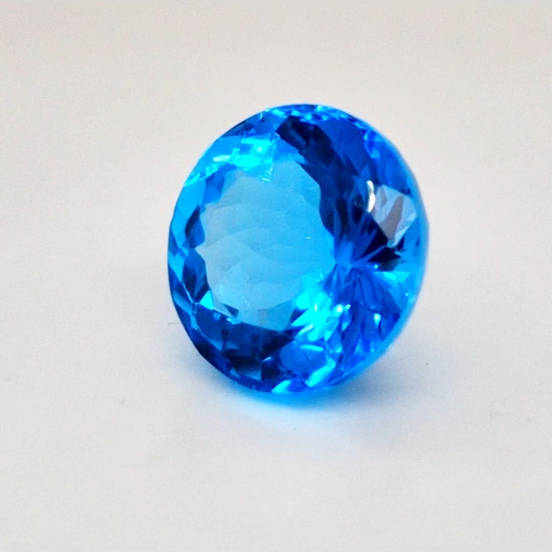Natural Swiss Blue Topaz Faceted | Round | 13mm - The LabradoriteKing