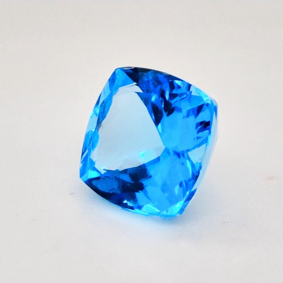 Natural Swiss Blue Topaz Faceted | Square | 13mm - The LabradoriteKing