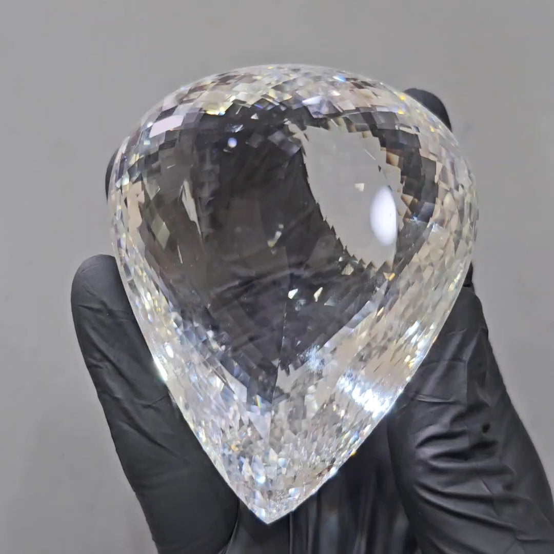 1537Cts | Natural Jambo Clear Quartz Faceted | Pear | 84x69mm - The LabradoriteKing