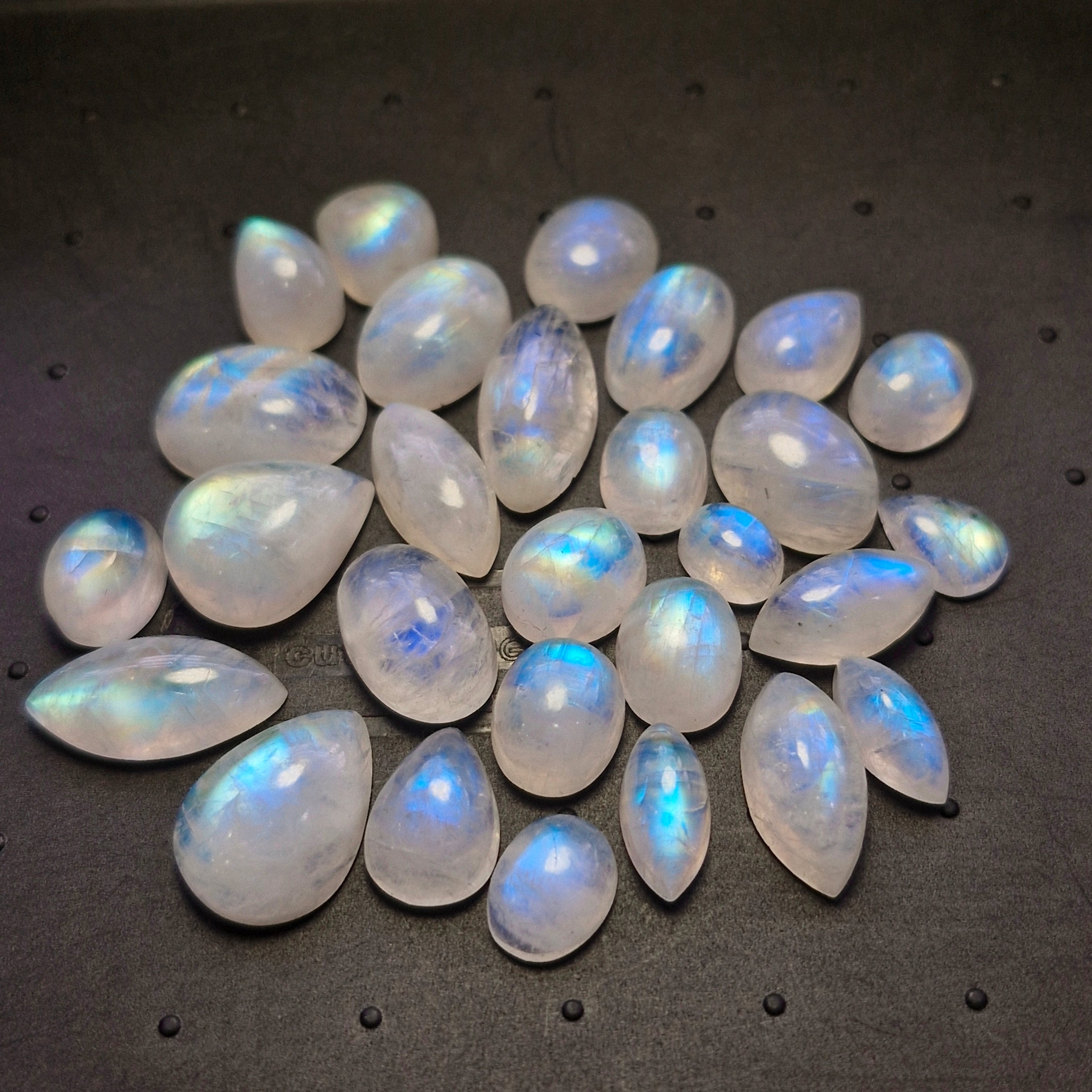 28Pcs Natural Rainbow Moonstone Cabochons | 8-18mm | Shape: Mix - The LabradoriteKing