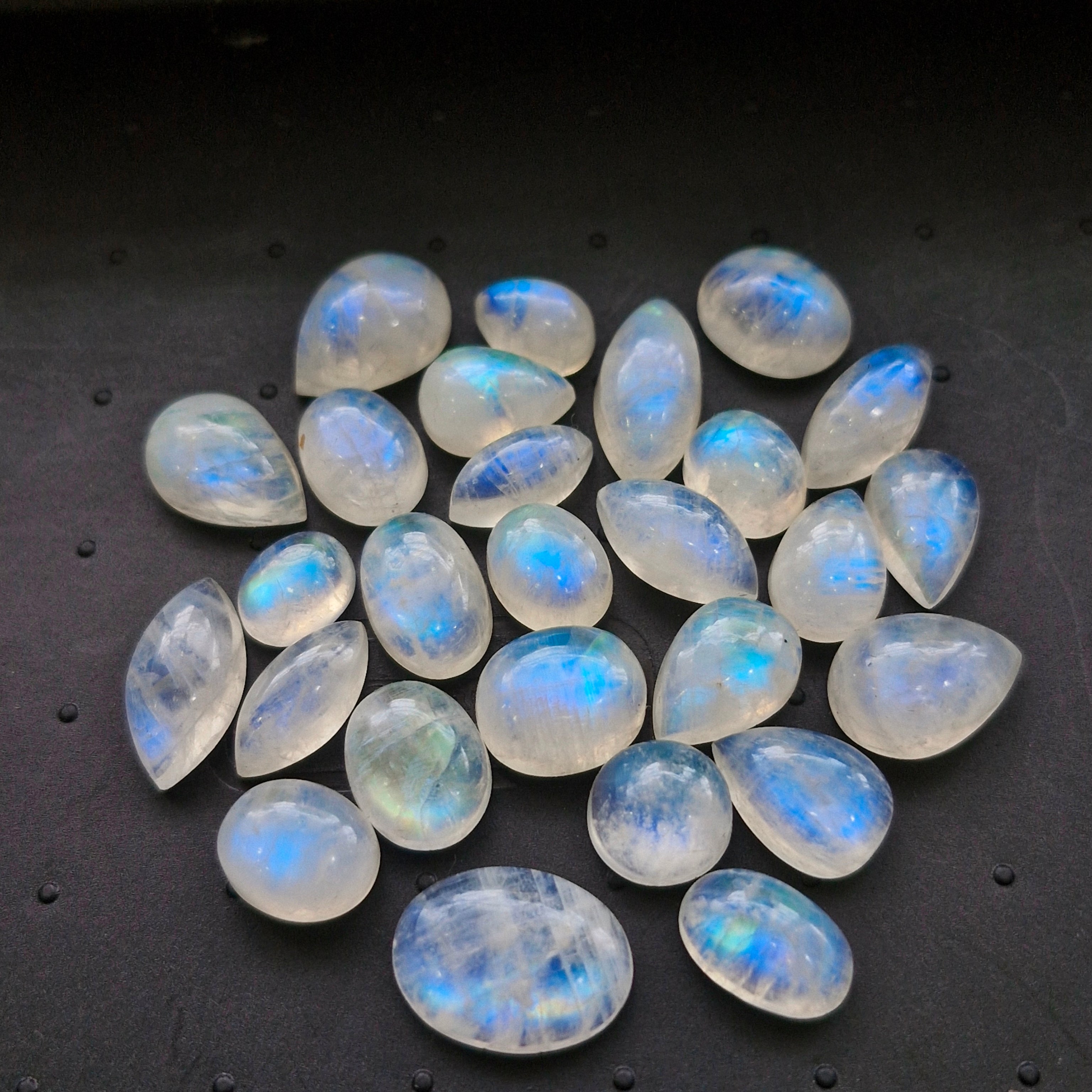27Pcs Natural Rainbow Moonstone Cabochons | 10-16mm | Shape: Mix - The LabradoriteKing