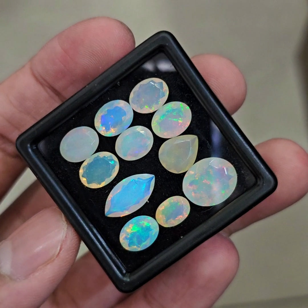 11 Pcs Natural Ethiopian Opal Faceted | Mix | 8-13mm | 14.7Cts - The LabradoriteKing