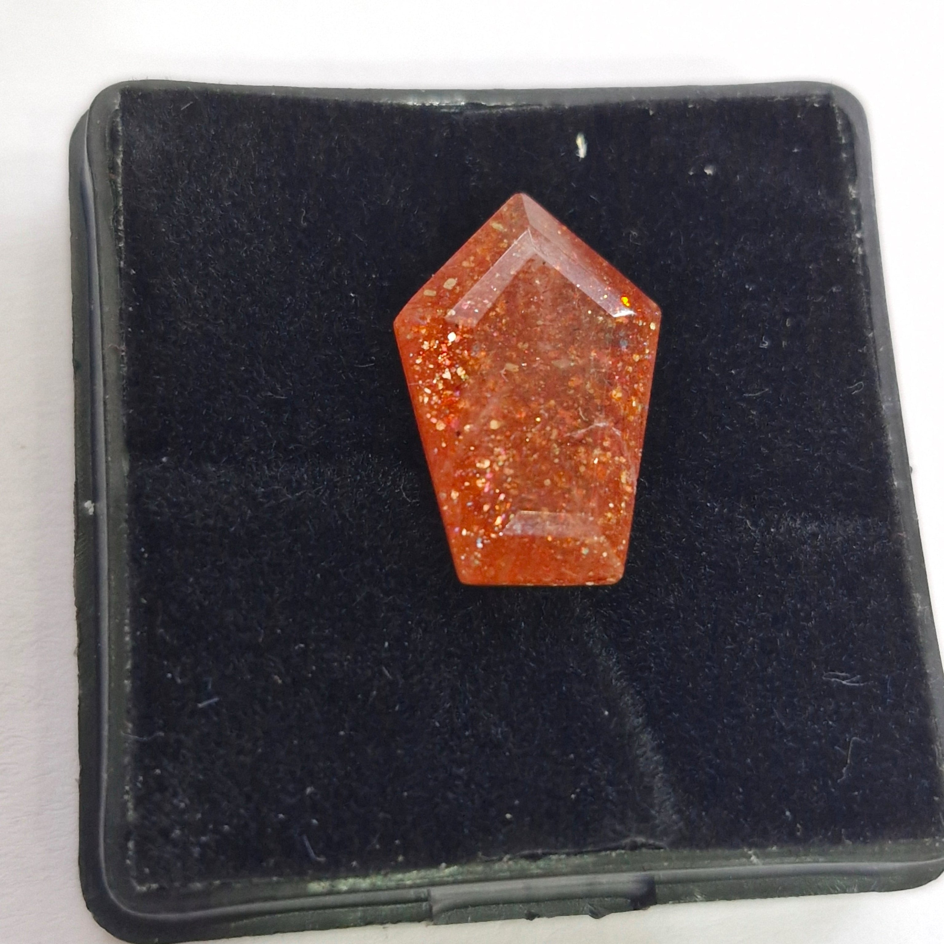 1 Pcs Natural Sunstone Faceted | Fancy Shape | Size: 13-19mm - The LabradoriteKing