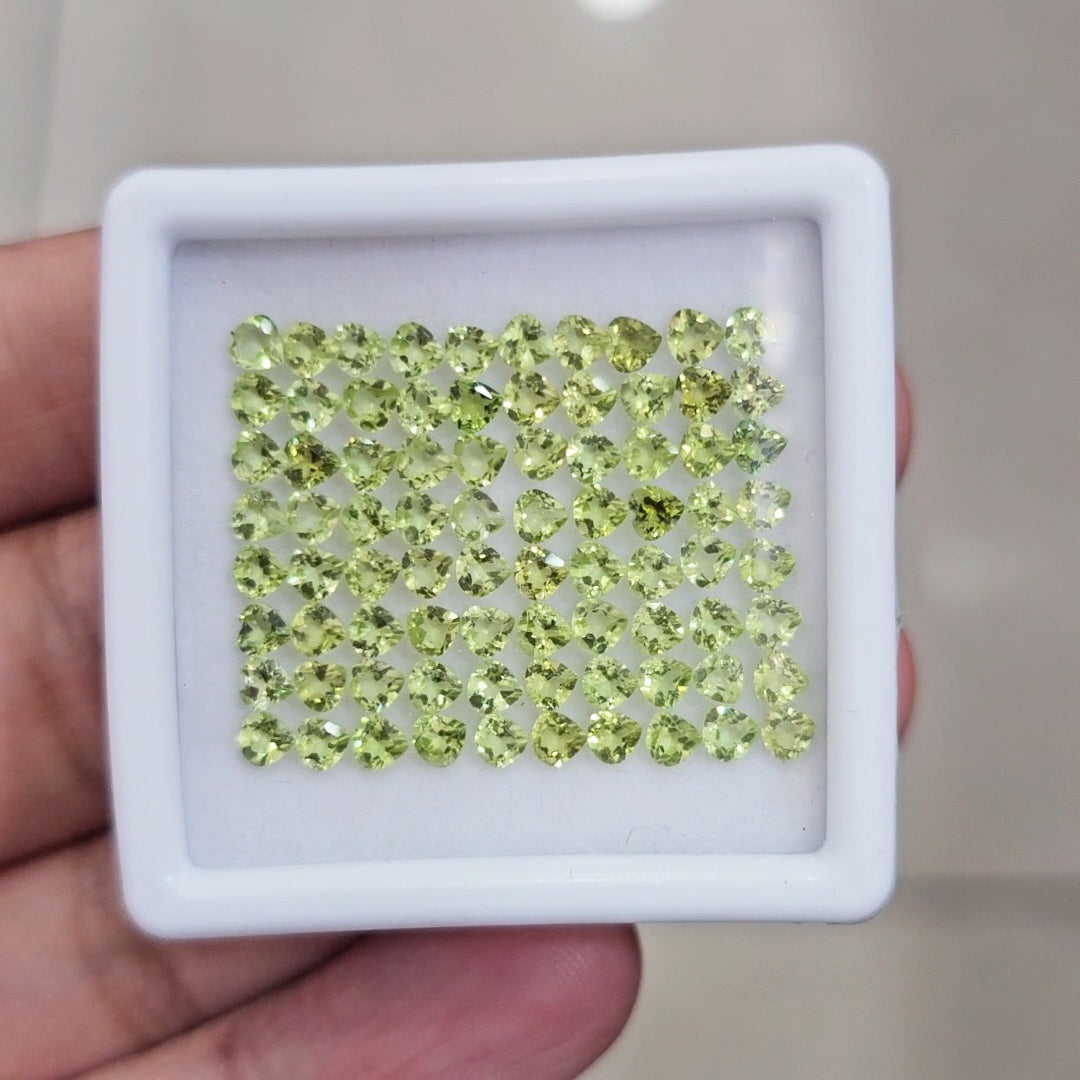 80 Pcs of Natural Peridot Faceted | Heart | Size: 3mm