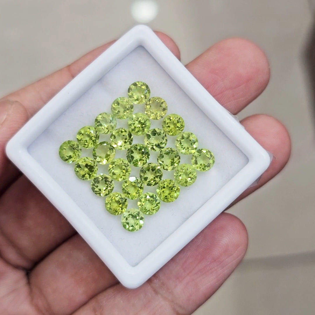 25 Pcs of Natural Peridot Faceted | Round | Size: 5mm