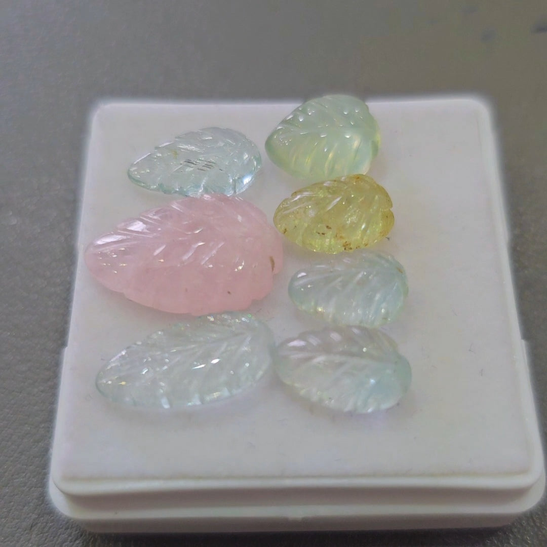 7 Pcs Natural Mix Berly Carved |11-17mm | Shape: Leaf
