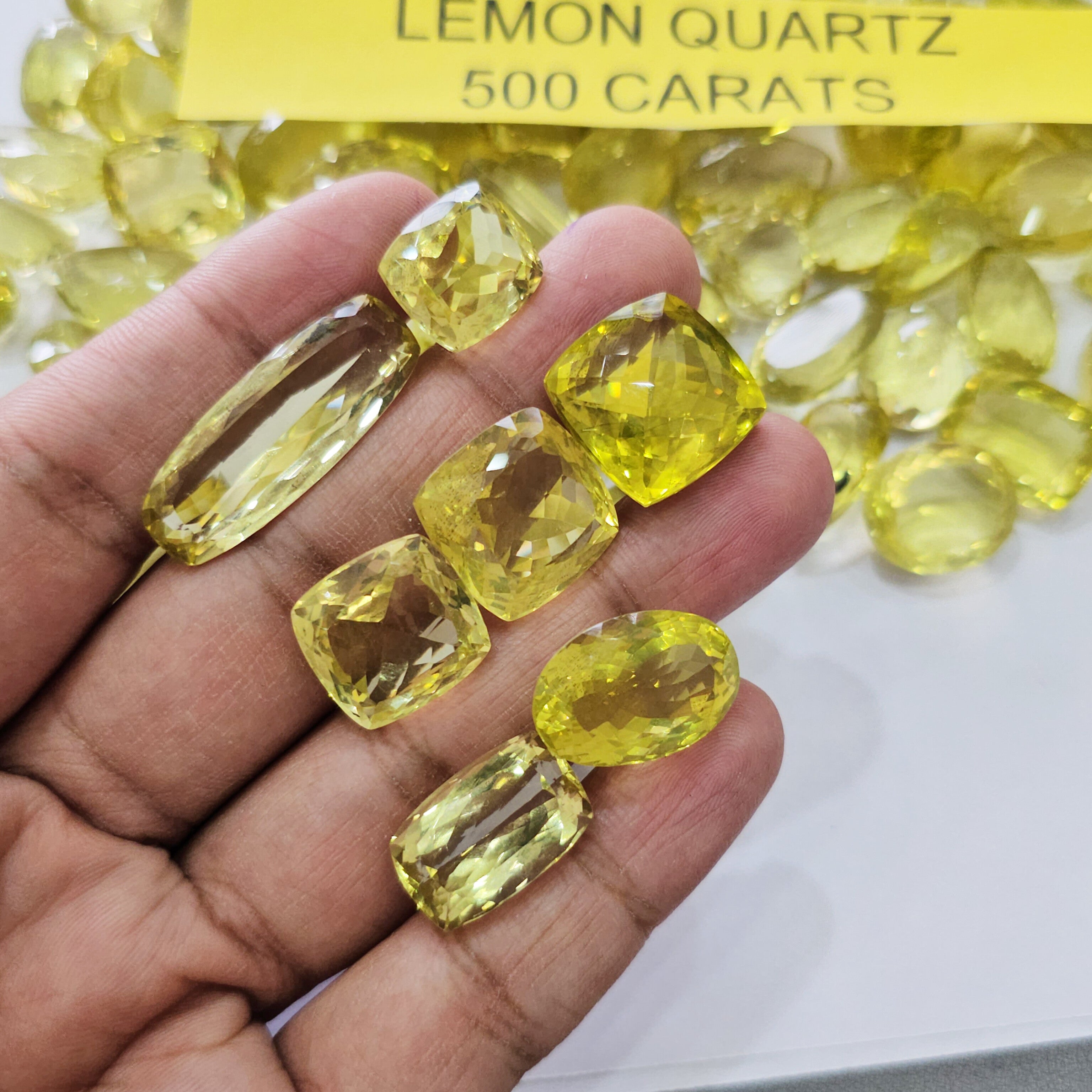 500 Carats Lemon Gold Quartz | Flawless | 25-30 Pcs | 15-35MM