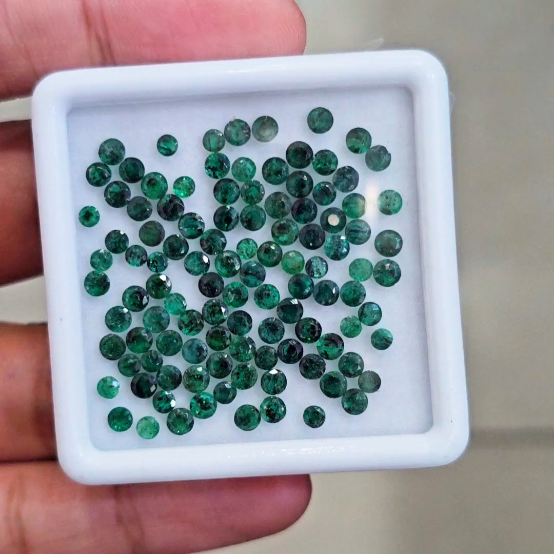 108 Pcs Of Natural  Emerald Faceted | Round | Size: 3mm