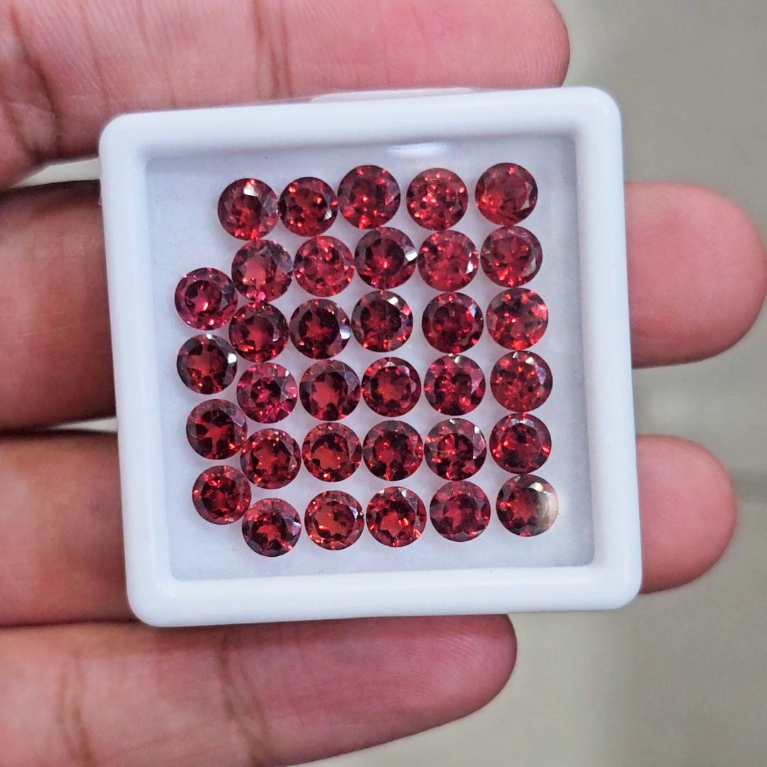 34 pcs Natural Mozambique Garnet Faceted | Round | Size: 5mm