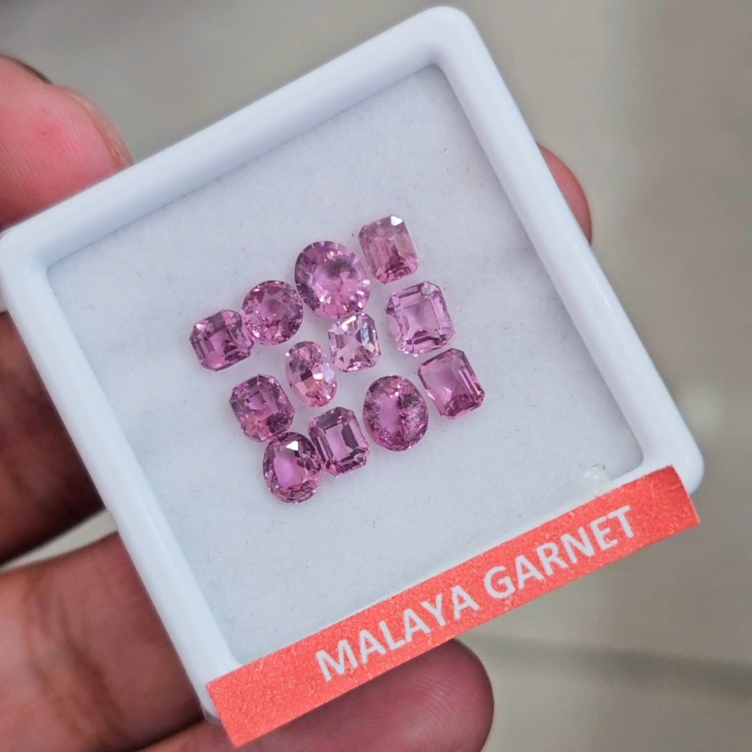 12 Pcs of Natural Malaya Garnet Faceted | Mix | Size: 4-6mm