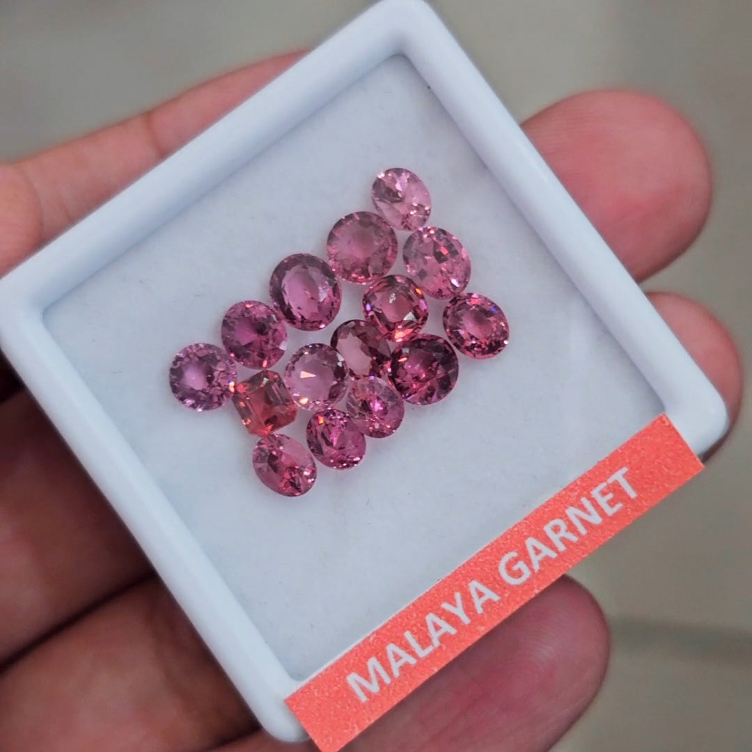 15 Pcs of Natural Malaya Garnet Faceted | Mix | Size: 4-6mm