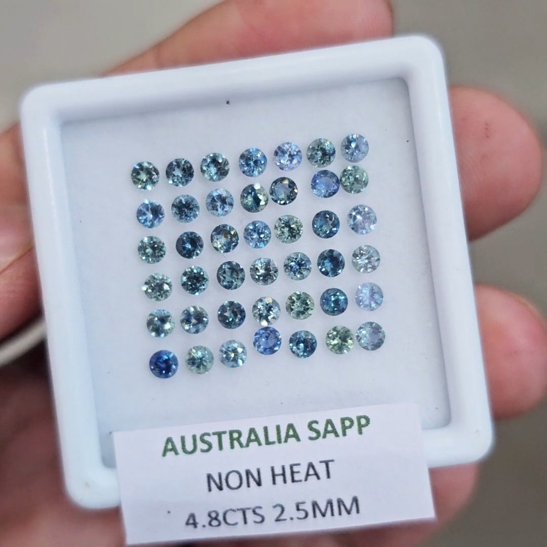 4.8cts  Natural Australian Teal Sapphire | 2.5mm| Round | Unheated