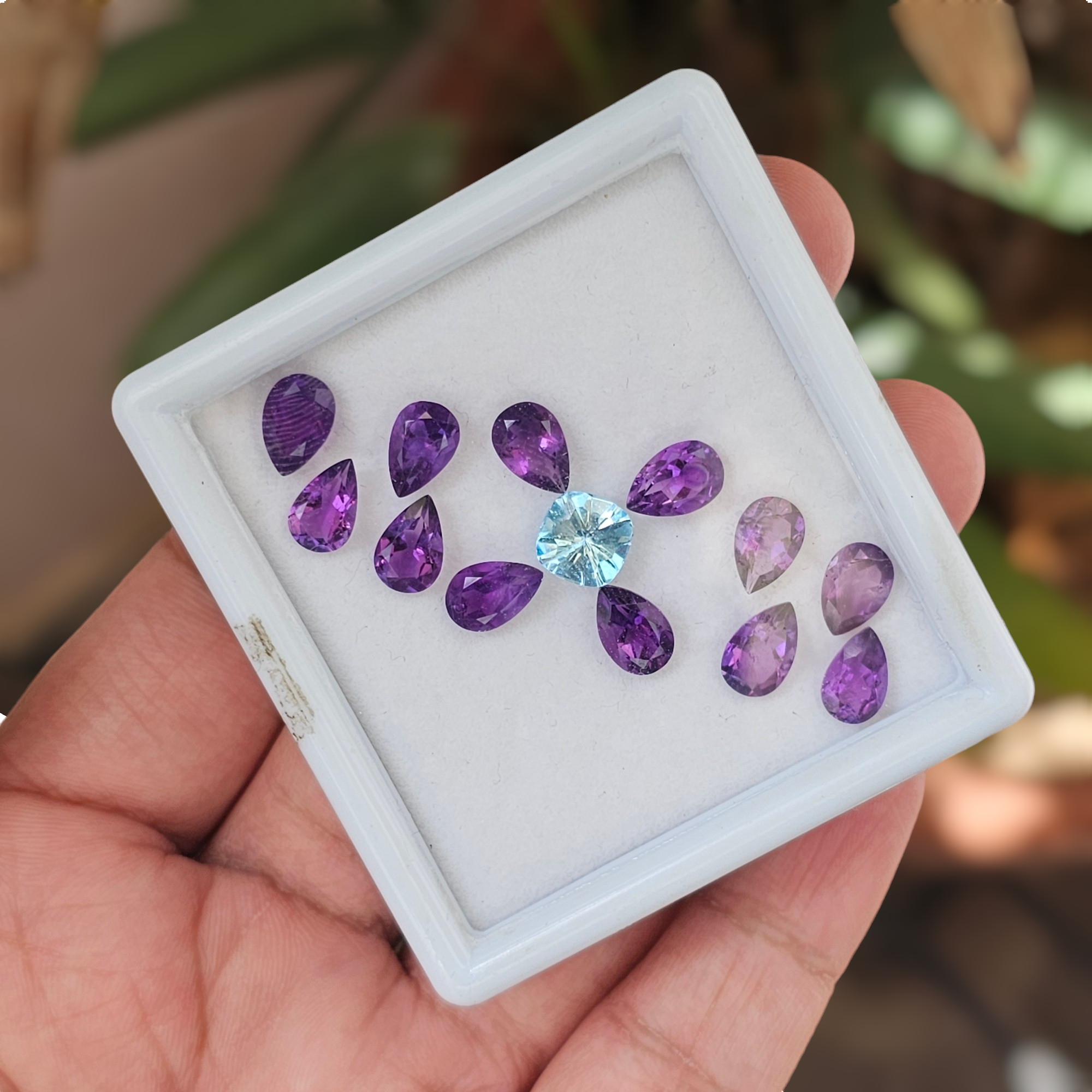 14 Pcs Of Natural Amethyst & Blue Topaz Faceted |Shap: Pear & Square | Size:8-9mm - The LabradoriteKing