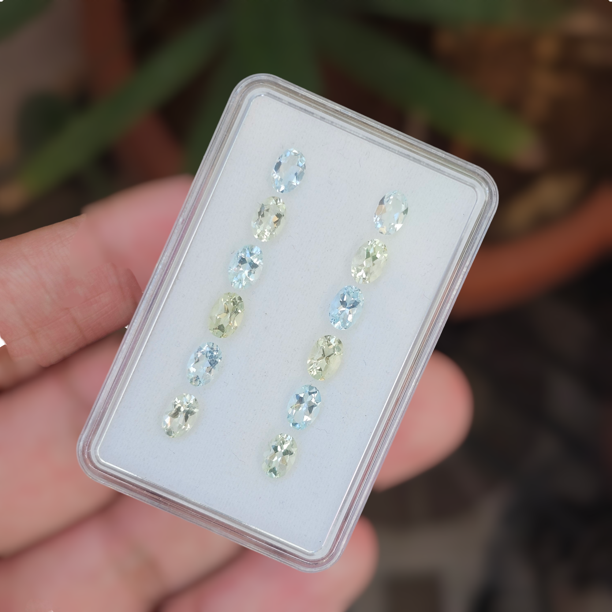 12 Pcs Of Natural Aquamarine & Green Beryl Faceted | Shap:Oval| Size:6x4mm - The LabradoriteKing