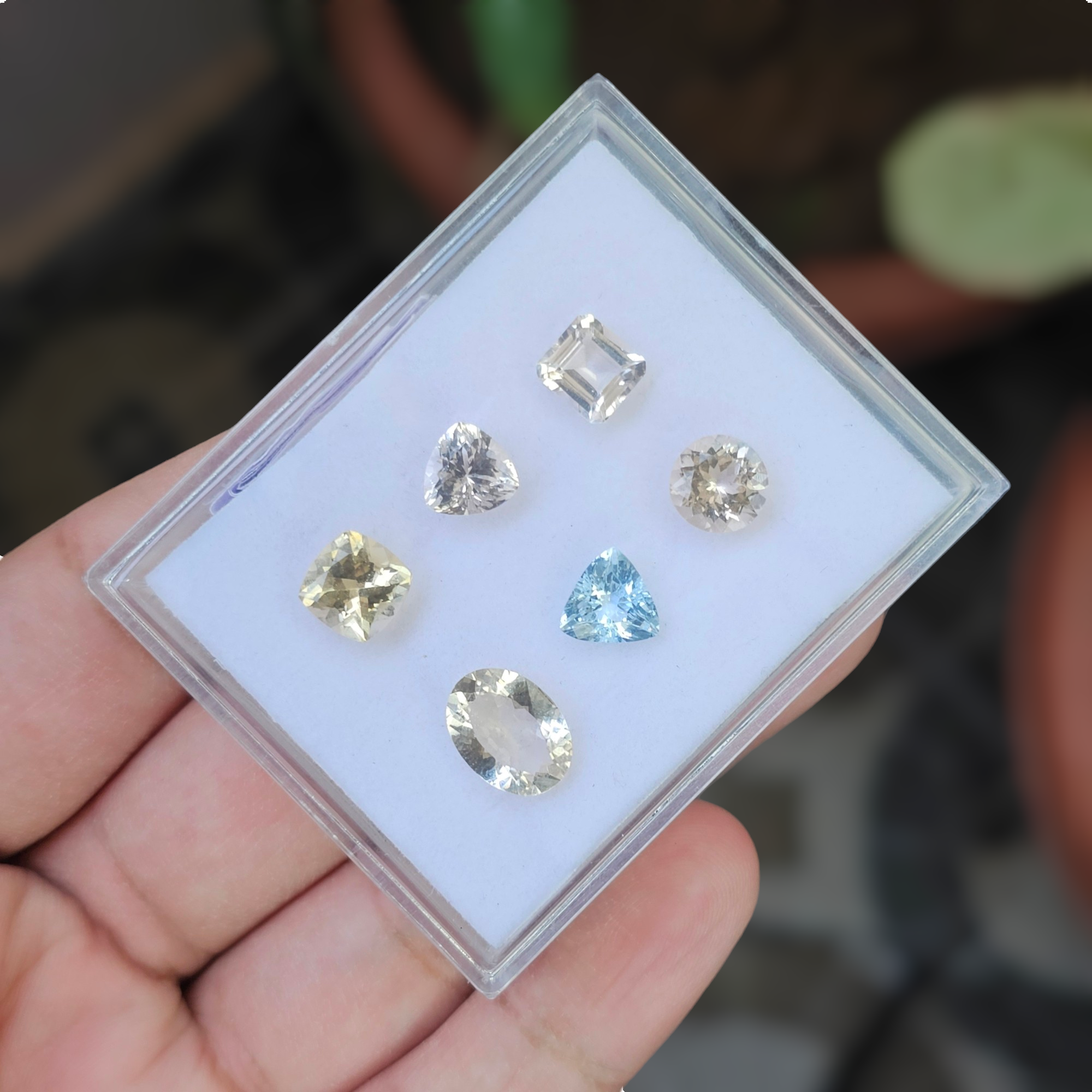 6 Pcs Of Natural Peach Morganite, Aquamarine & Heliodor Faceted | Shape: Mix | Size: 7-11mm - The LabradoriteKing