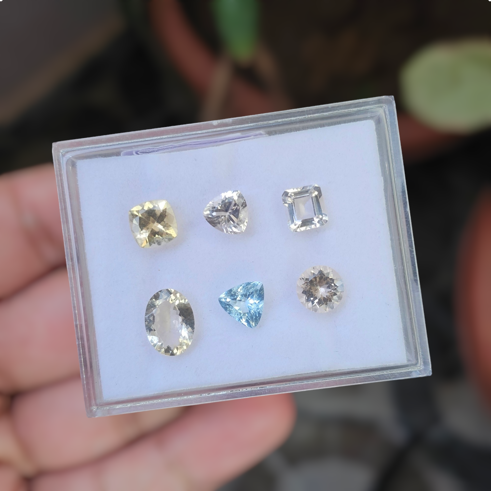 6 Pcs Of Natural Peach Morganite, Aquamarine & Heliodor Faceted | Shape: Mix | Size: 7-11mm - The LabradoriteKing