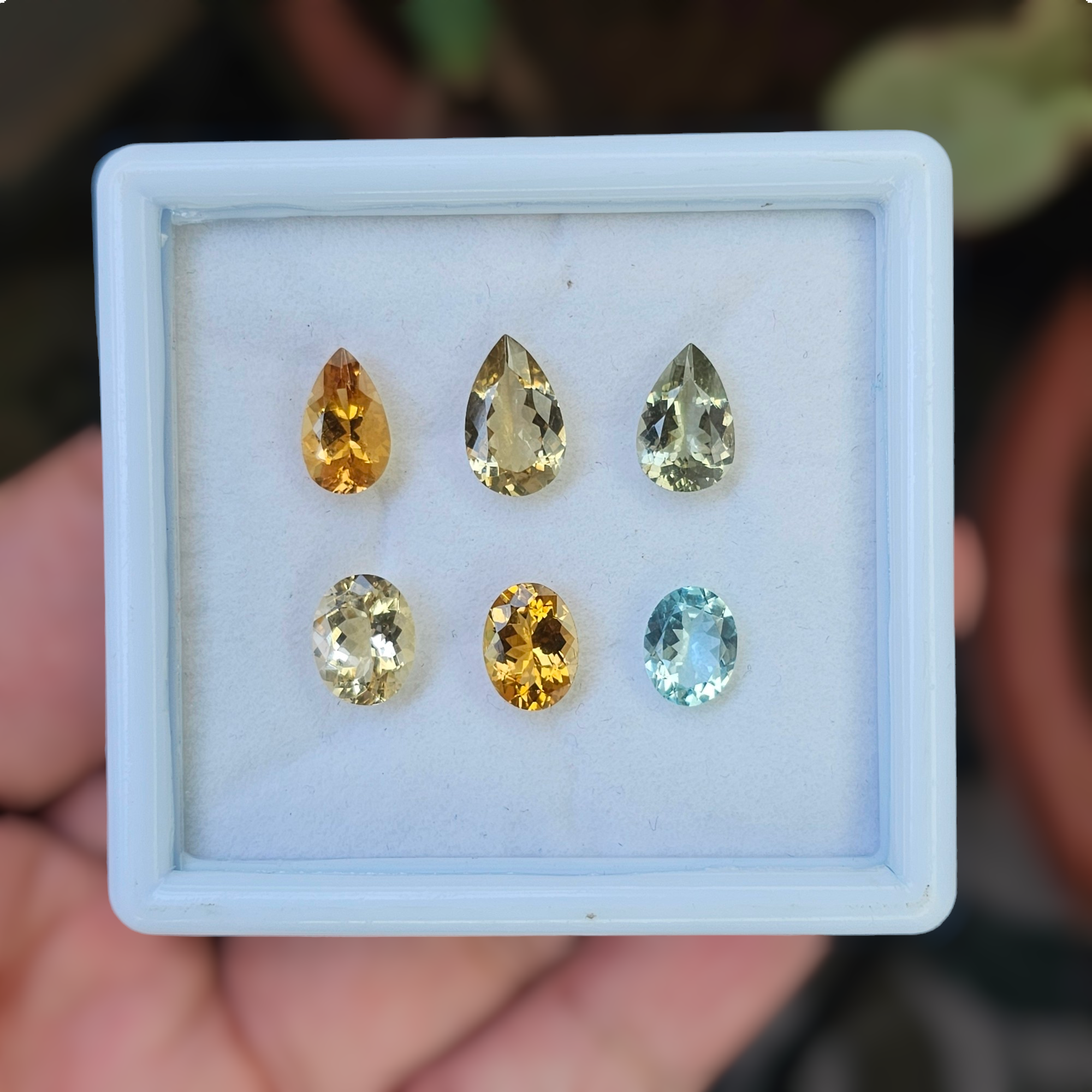 6 Pcs Of Natural Peach Morganite, Aquamarine, Green Beryl & Heliodor Faceted | Shape: Oval & Pear | Size: 9-12mm - The LabradoriteKing