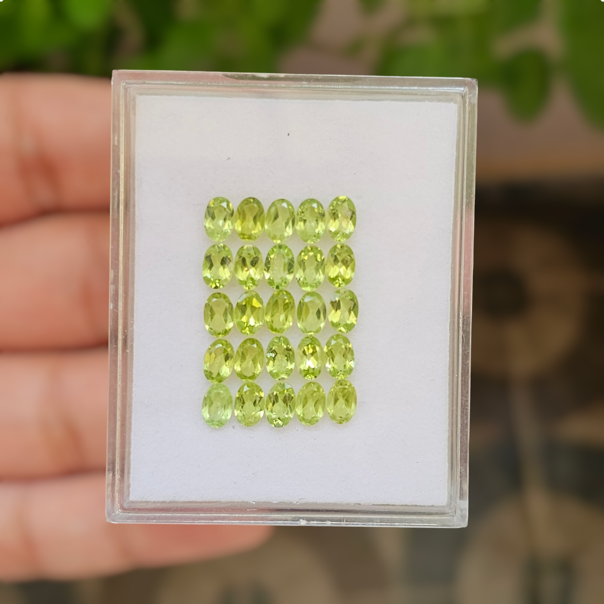 25 Pcs Of Natural Peridot Faceted | Oval Shape | Size: 6x4mm - The LabradoriteKing