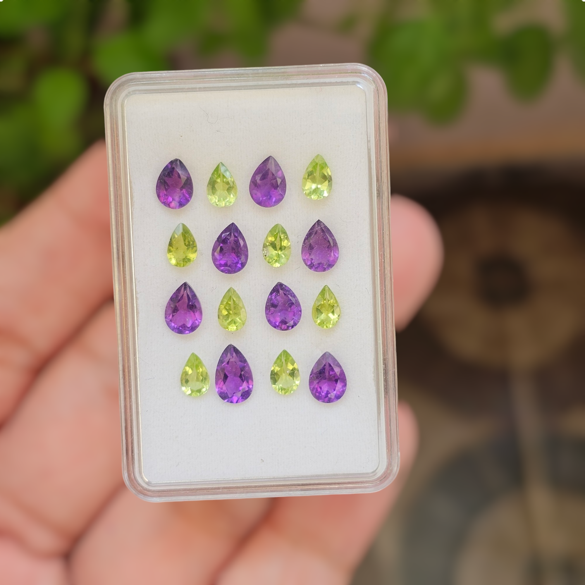 16 Pcs Of Natural Peridot & Amethyst  Faceted | Shape: Pear  | Size: 6-8mm - The LabradoriteKing