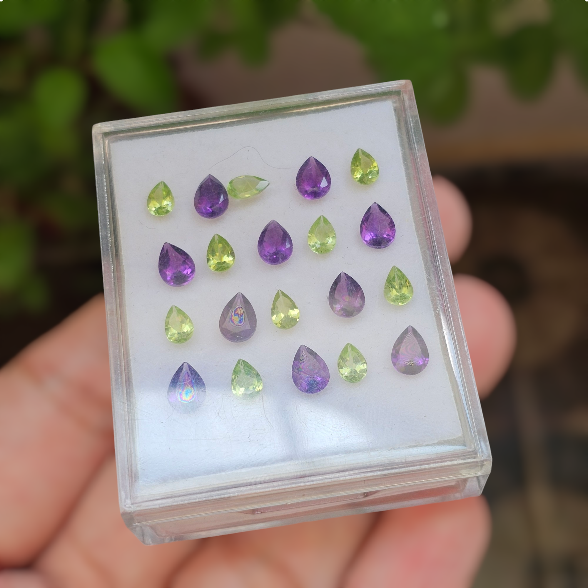 20 Pcs Of Natural Peridot & Amethyst  Faceted | Shape: Pear  | Size: 6-7mm - The LabradoriteKing