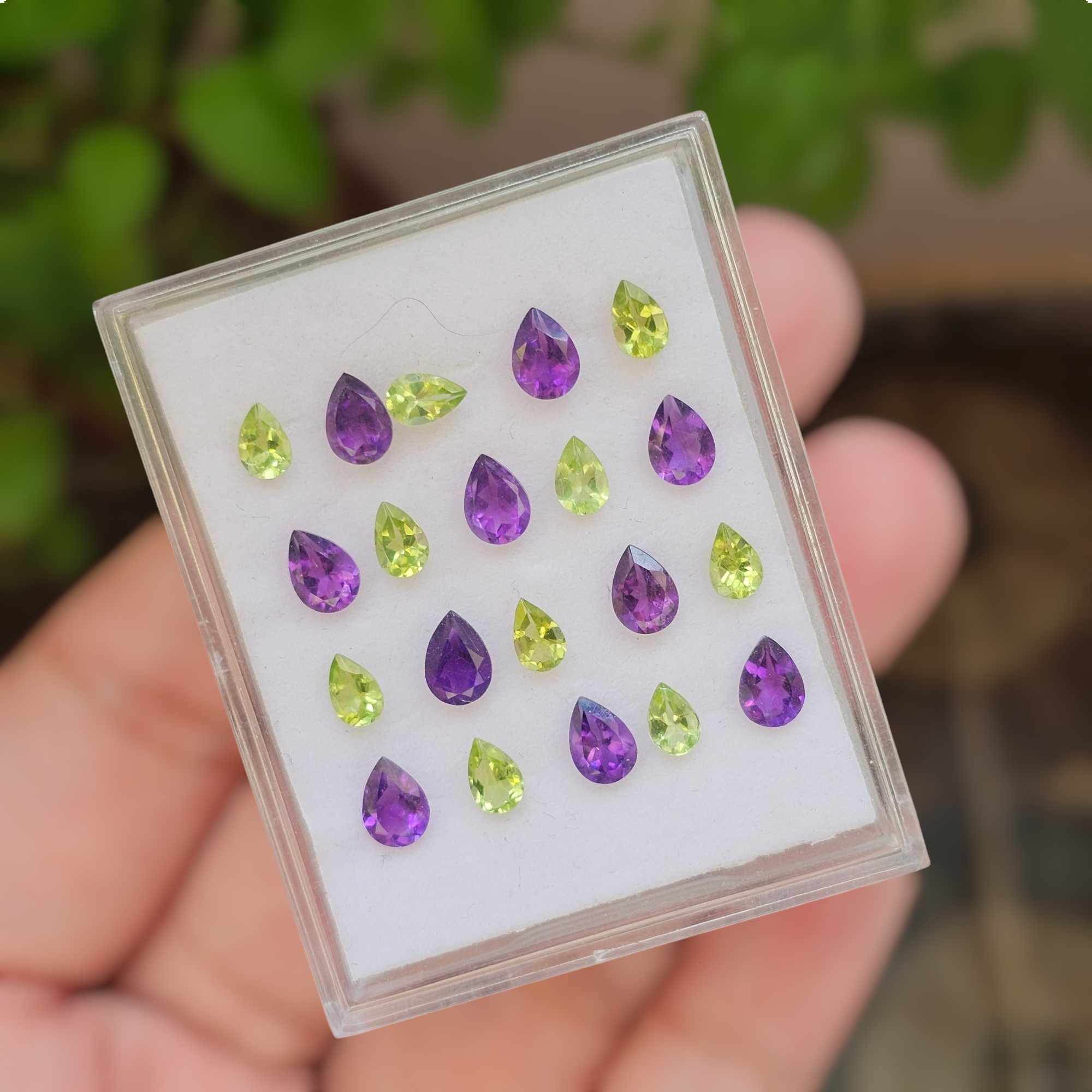 20 Pcs Of Natural Peridot & Amethyst  Faceted | Shape: Pear  | Size: 6-7mm - The LabradoriteKing