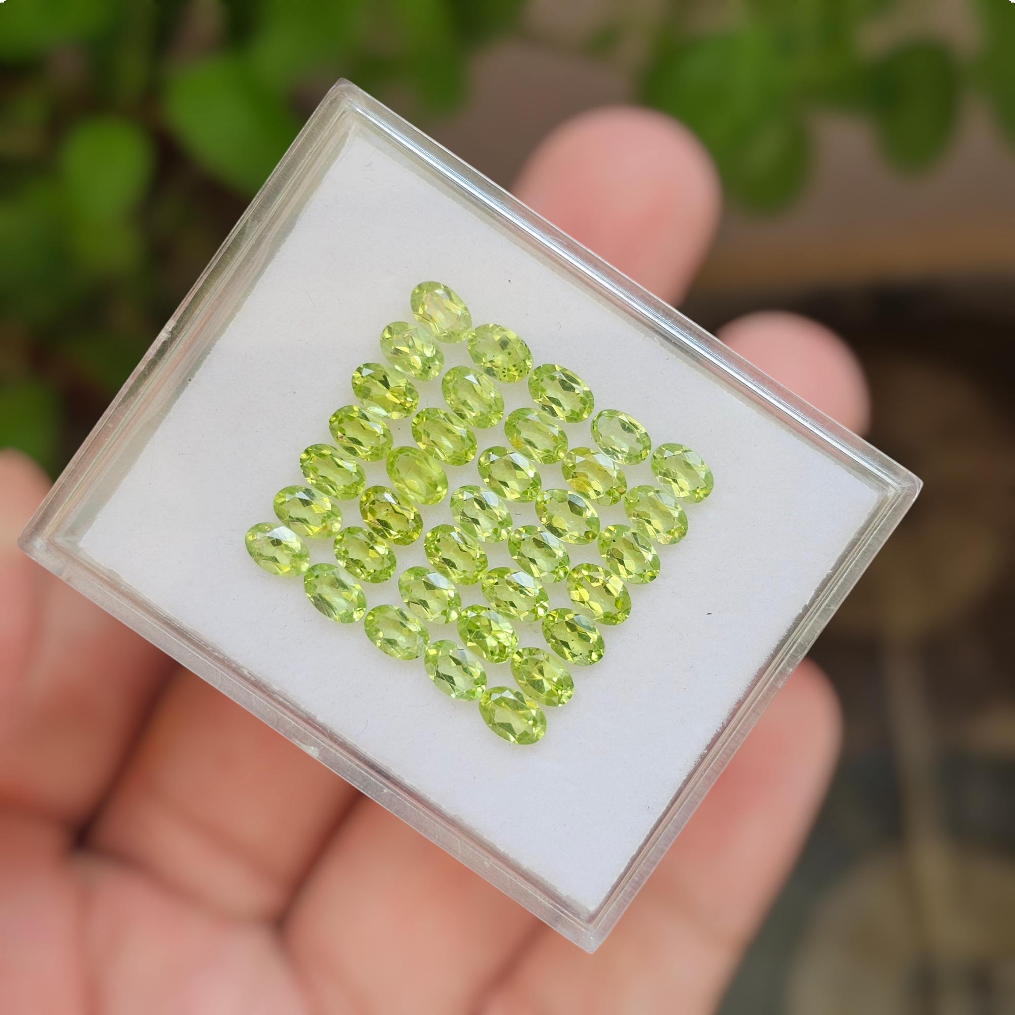 35 Pcs Of Natural Peridot Faceted | Oval Shape | Size: 6x4mm - The LabradoriteKing