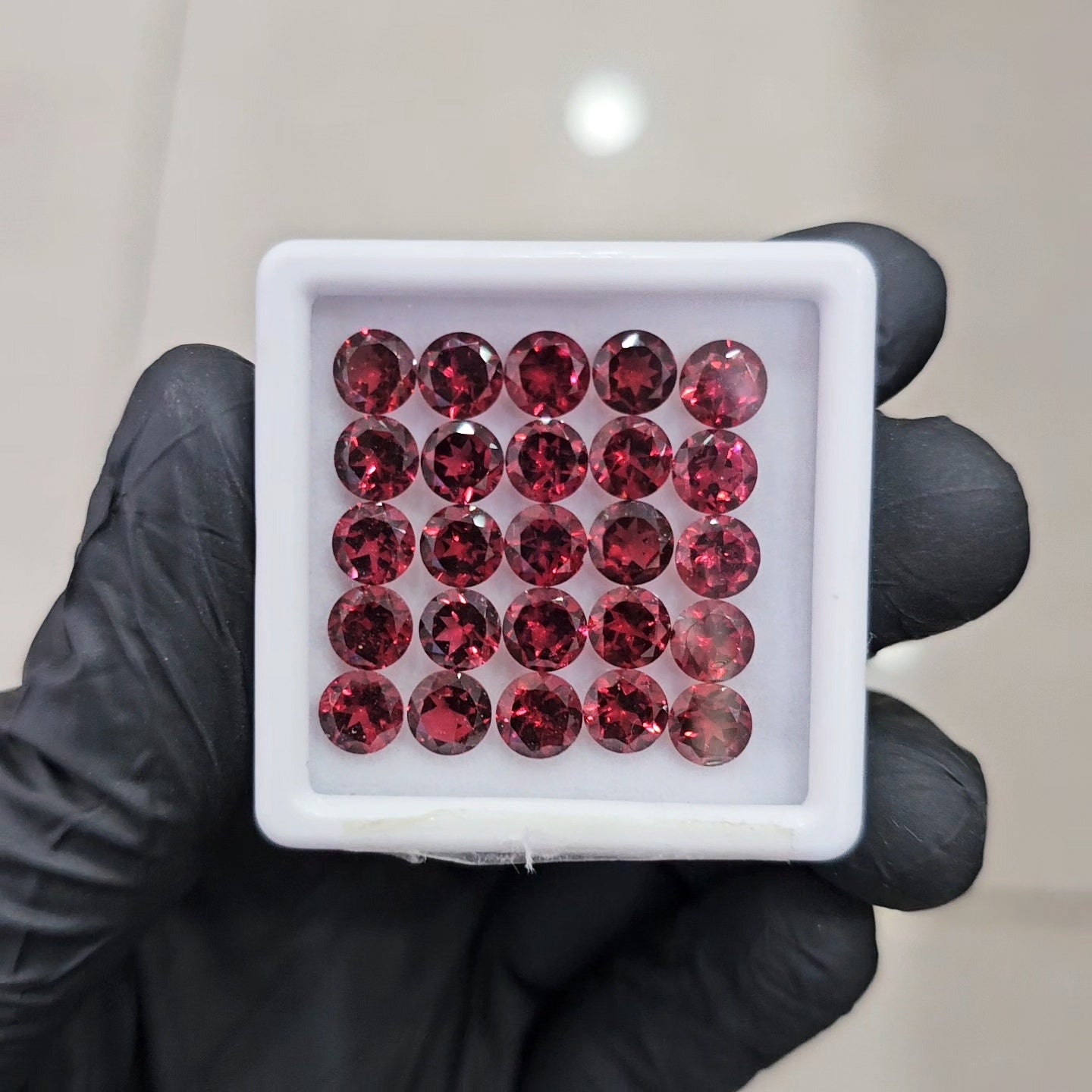 Natural Redrose Garnet | Round | Size: 5-6mm - The LabradoriteKing