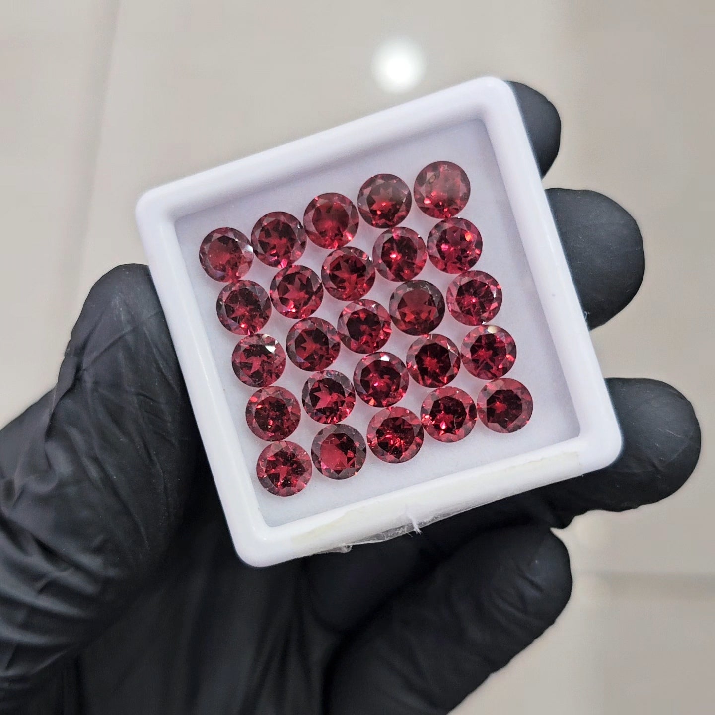 Natural Redrose Garnet | Round | Size: 5-6mm - The LabradoriteKing